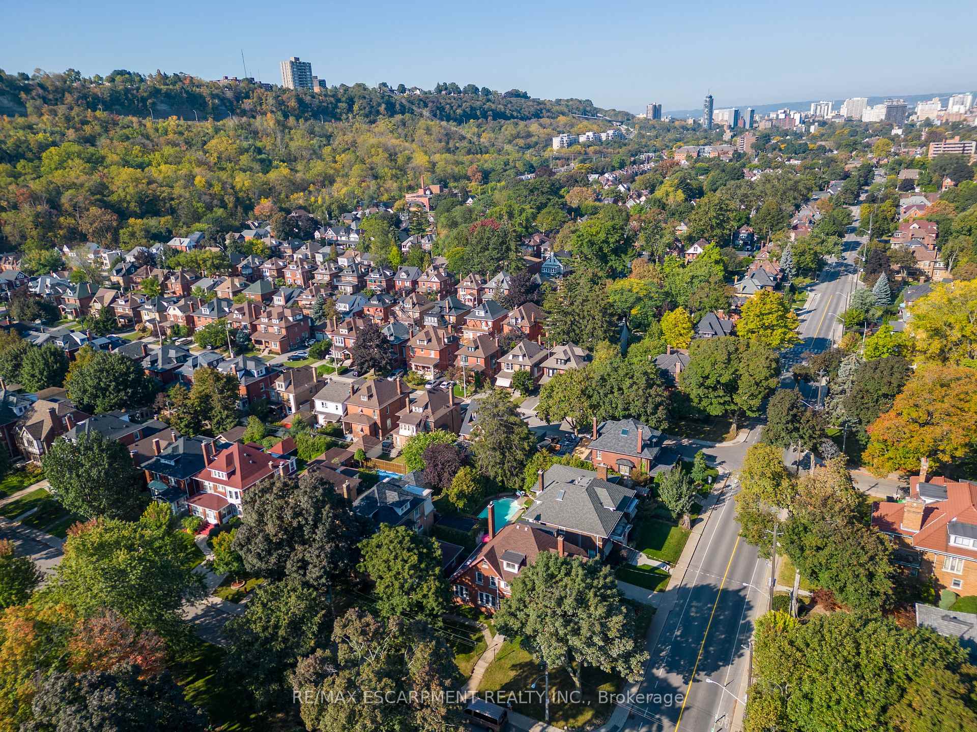 Photo 15 of 170 St. Clair Boulevard, Hamilton, St. Clair — HOMEH