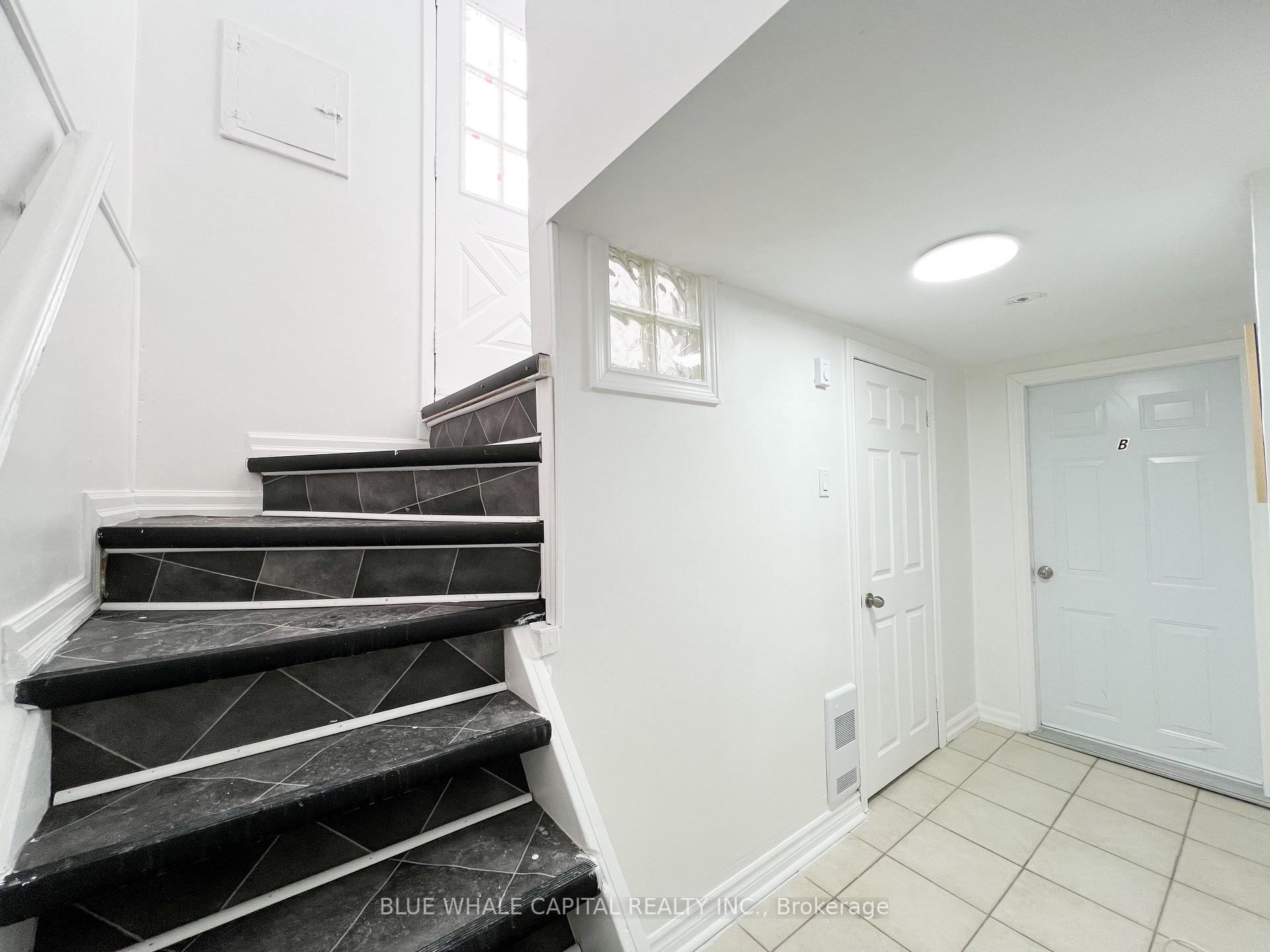 Photo 4 of Unit Basement A, 69 Davis Road, Aurora, Aurora Highlands — HOMEH