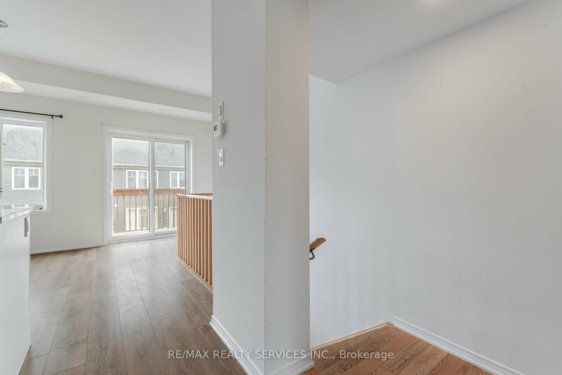 Photo 14 of Unit 98, 85 Danzatore Path, Oshawa, Windfields — HOMEH