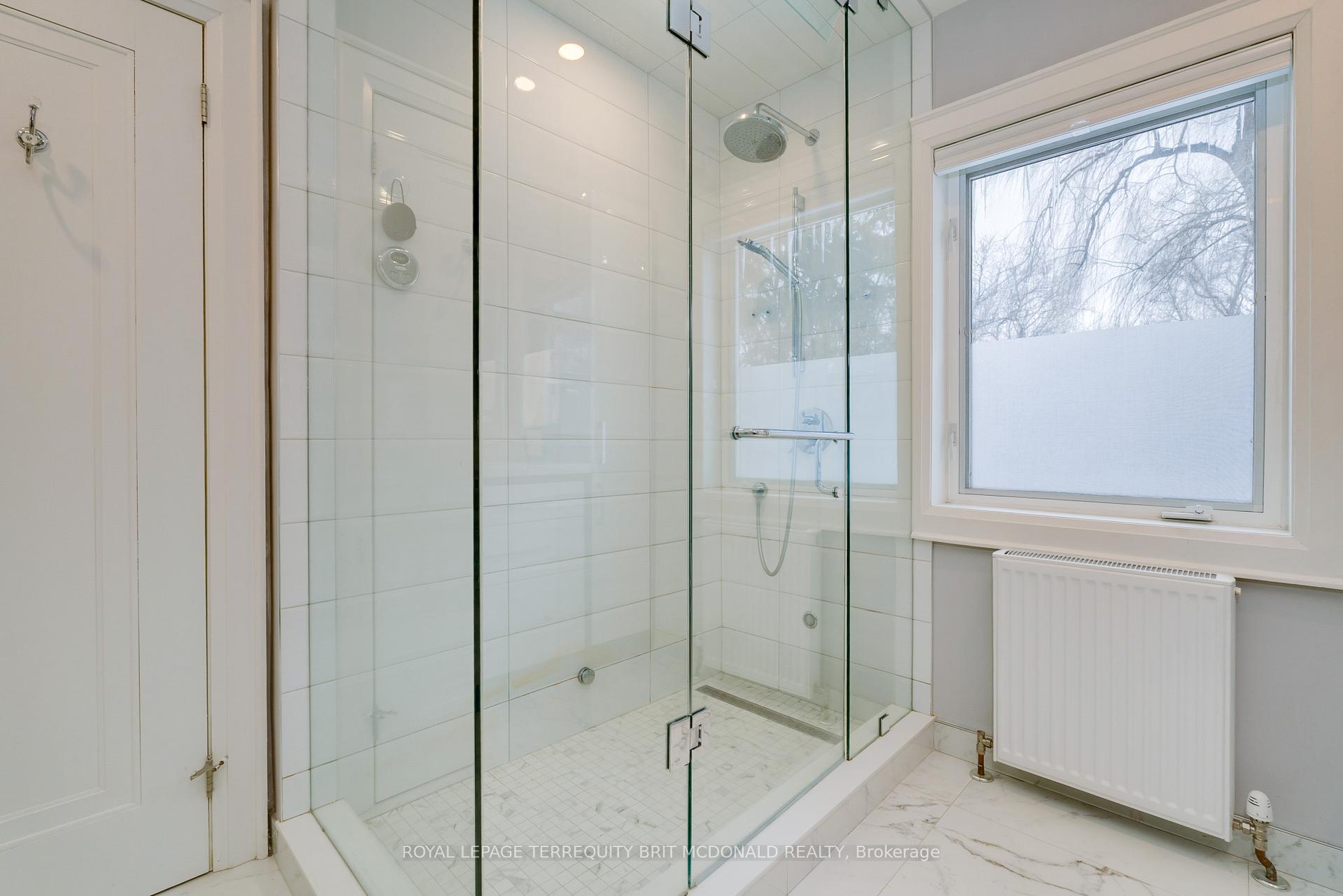 Photo 21 of 125 Chaplin Crescent, Toronto, Forest Hill South — HOMEH