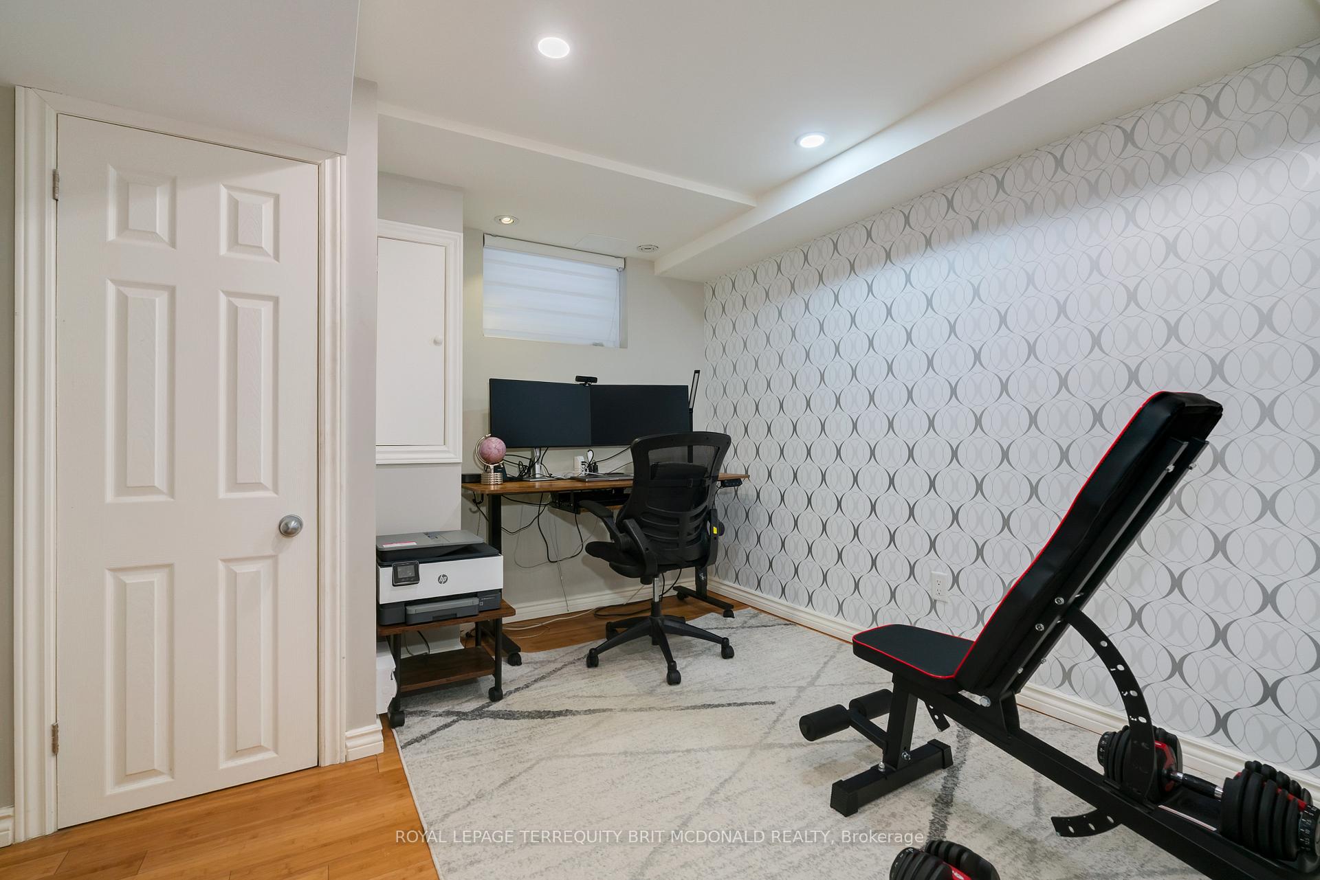 Photo 38 of 125 Chaplin Crescent, Toronto, Forest Hill South — HOMEH