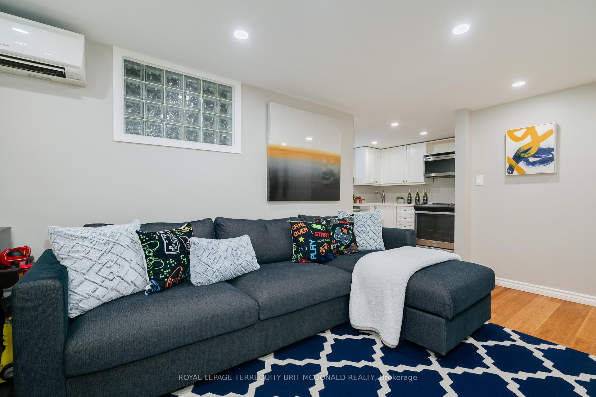 Photo 40 of 125 Chaplin Crescent, Toronto, Forest Hill South — HOMEH
