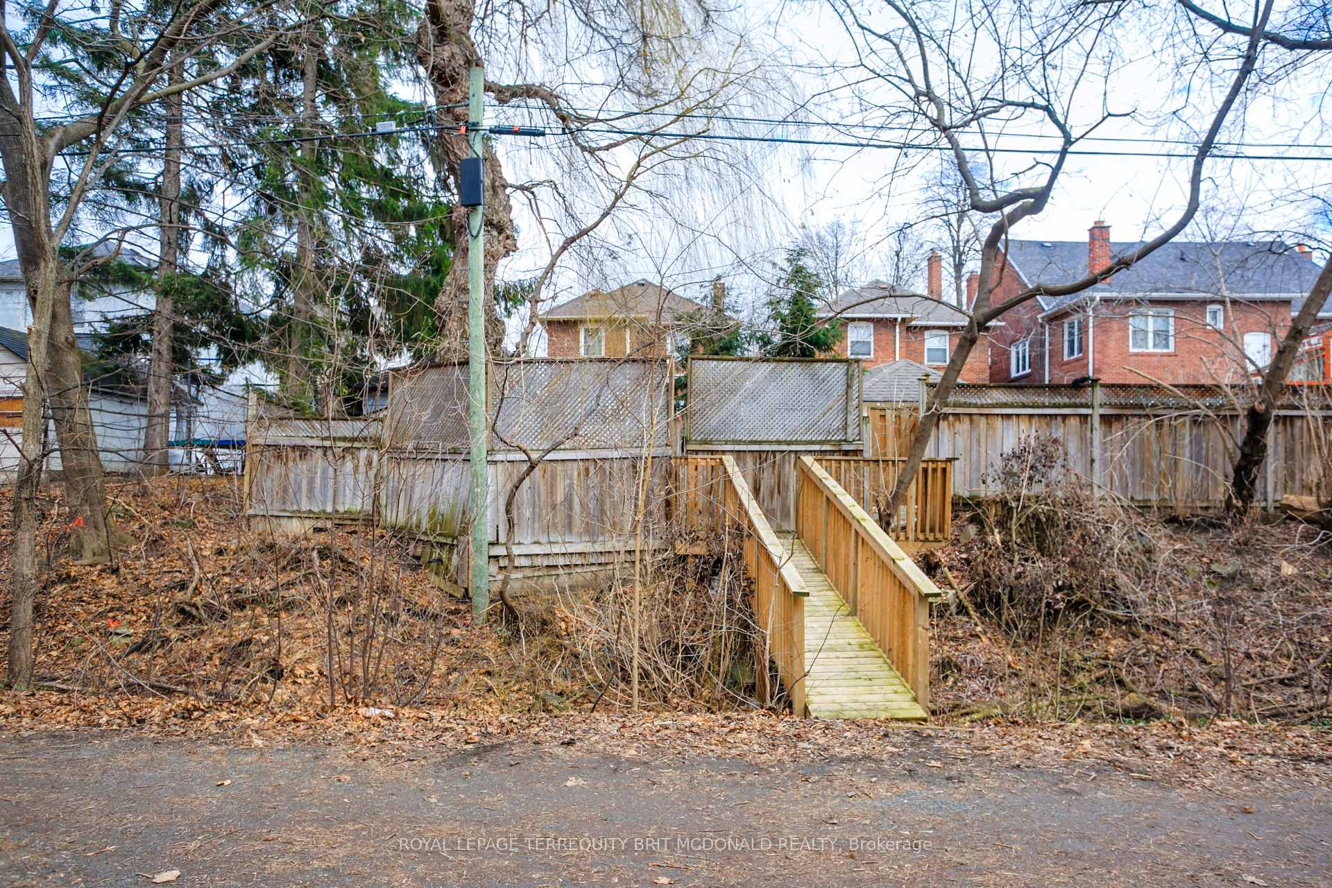 Photo 47 of 125 Chaplin Crescent, Toronto, Forest Hill South — HOMEH