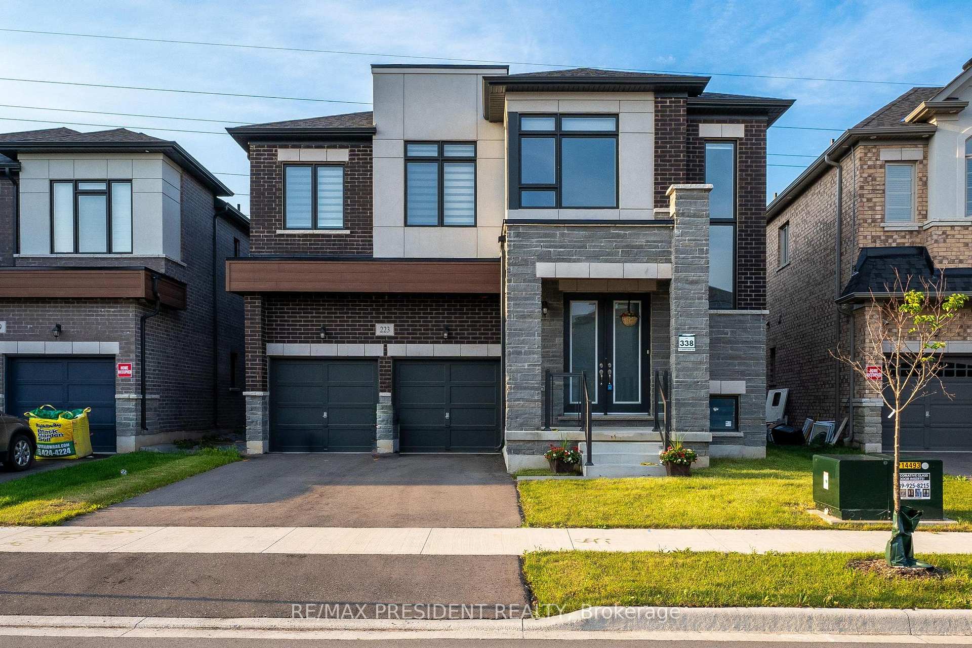 Photo 1 of 223 Granite Ridge Trail, Hamilton, Waterdown — HOMEH