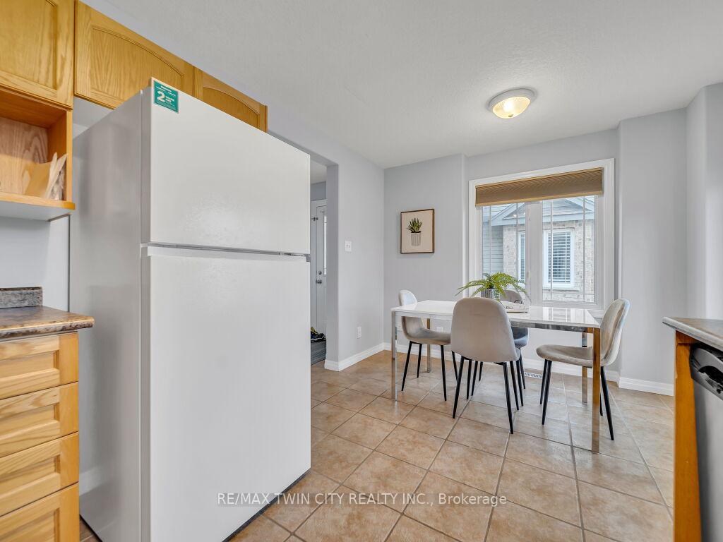 Photo 13 of Unit #11, 535 Windflower Crescent, Kitchener, Larentian West — HOMEH