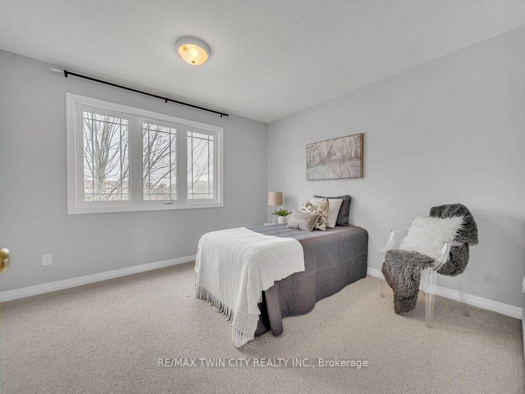 Photo 15 of Unit #11, 535 Windflower Crescent, Kitchener, Larentian West — HOMEH