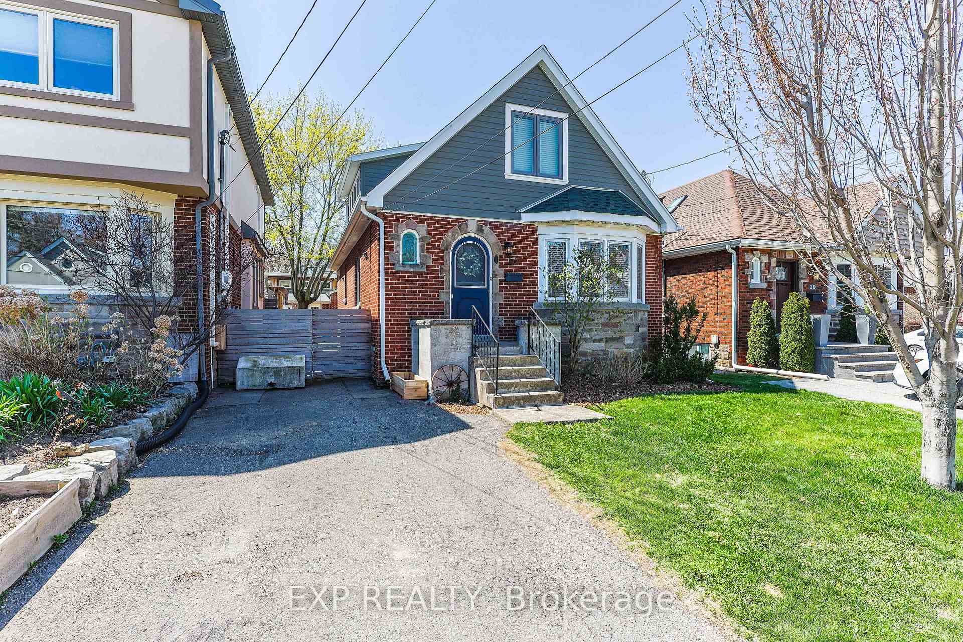 Photo 44 of 17 Edgevale Road, Hamilton, Westdale — HOMEH