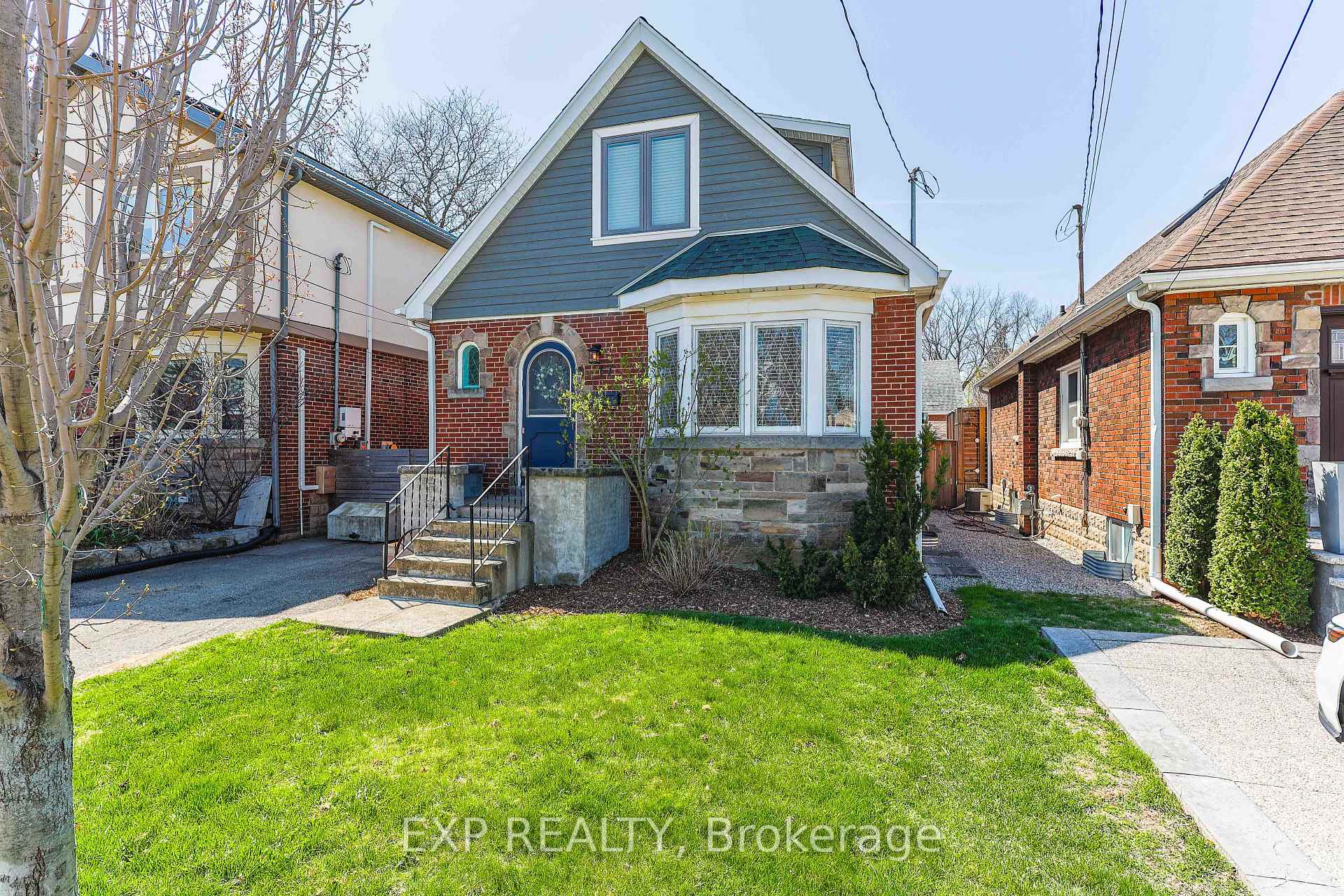 Photo 43 of 17 Edgevale Road, Hamilton, Westdale — HOMEH