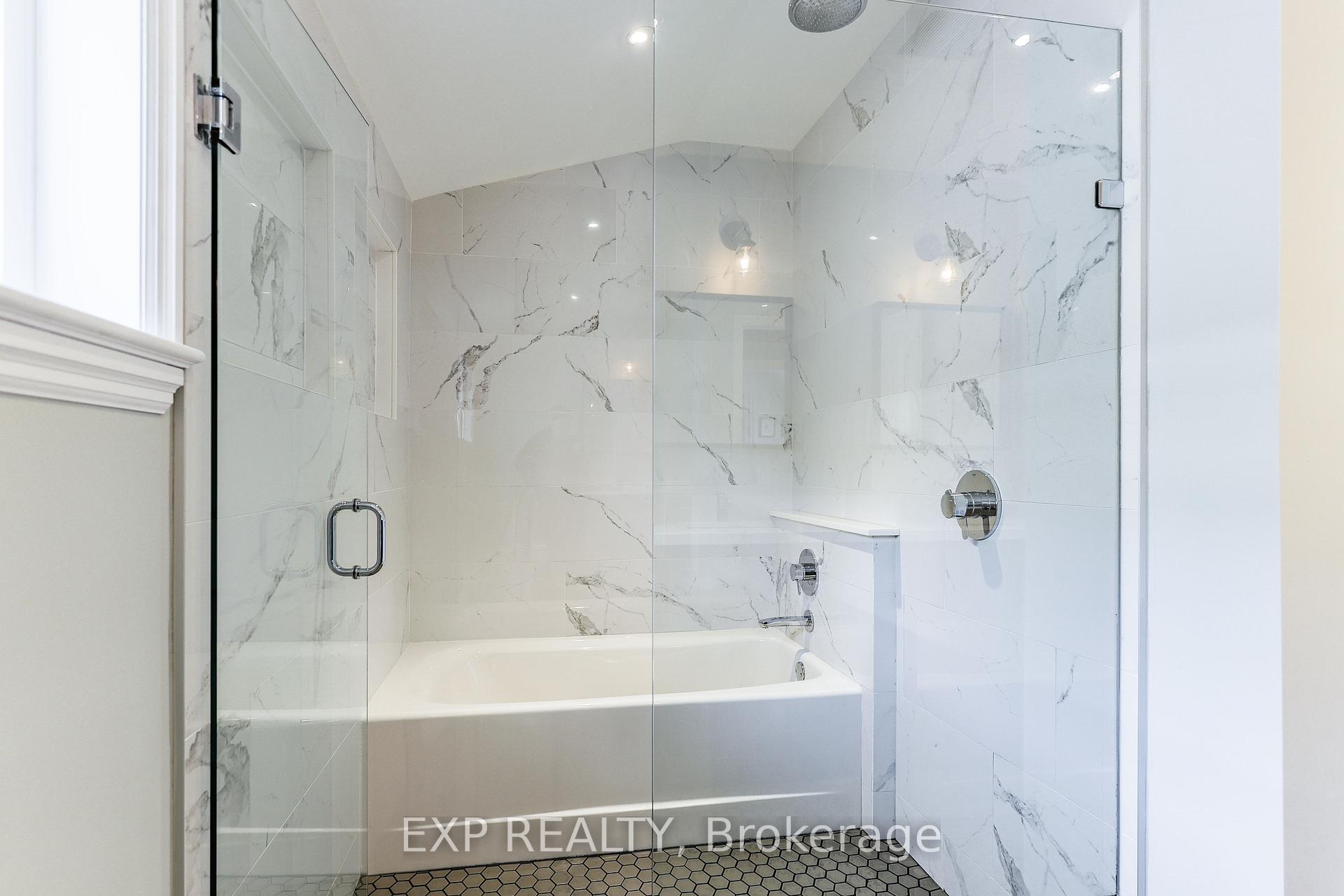 Photo 45 of 17 Edgevale Road, Hamilton, Westdale — HOMEH