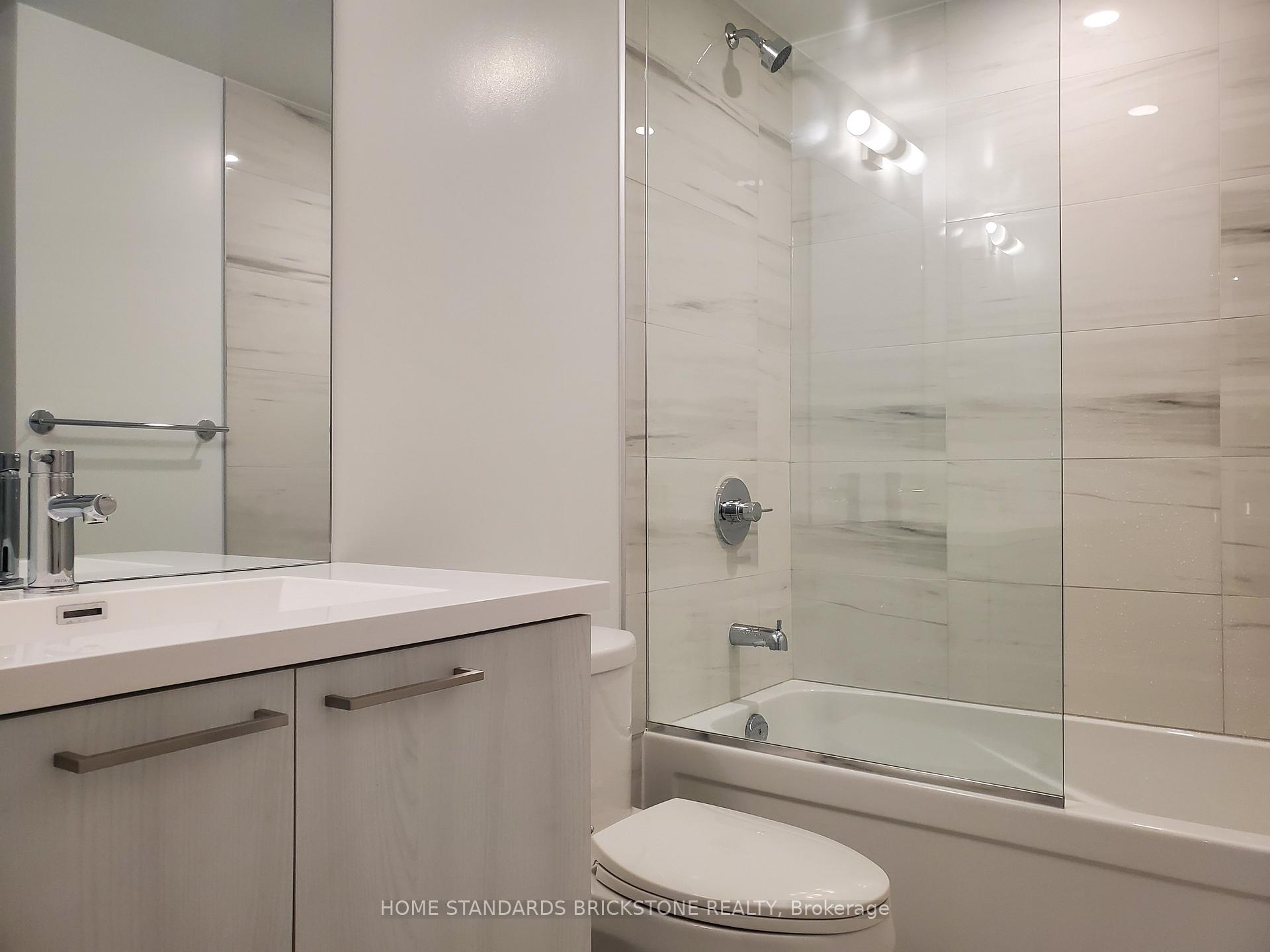 Photo 6 of Unit 3709, 195 Commerce Street, Vaughan, Vaughan Corporate Centre — HOMEH