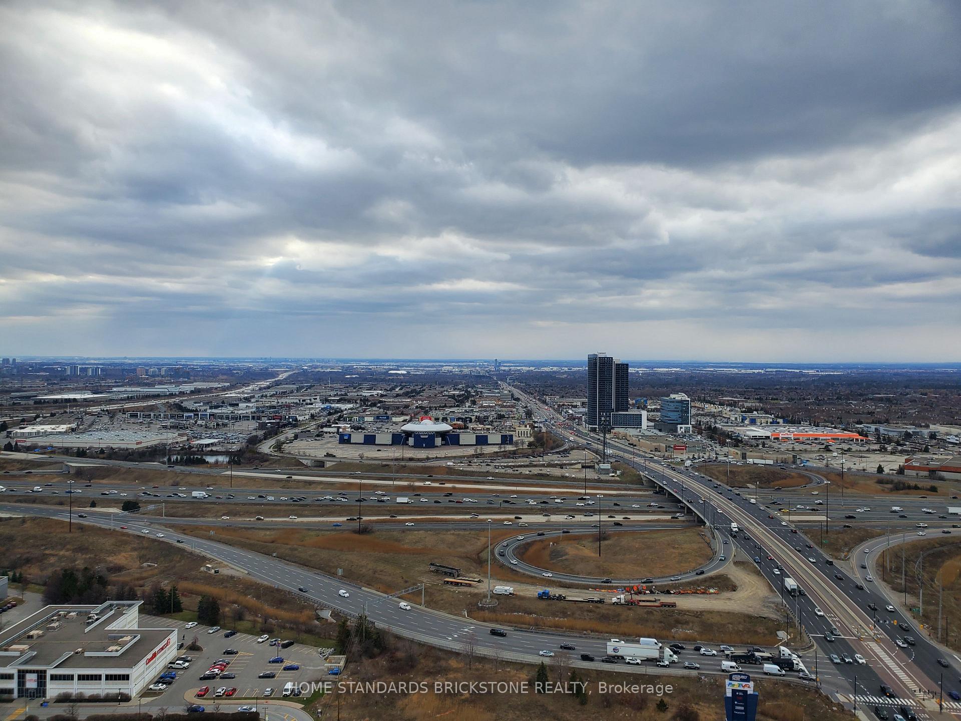Photo 11 of Unit 3709, 195 Commerce Street, Vaughan, Vaughan Corporate Centre — HOMEH