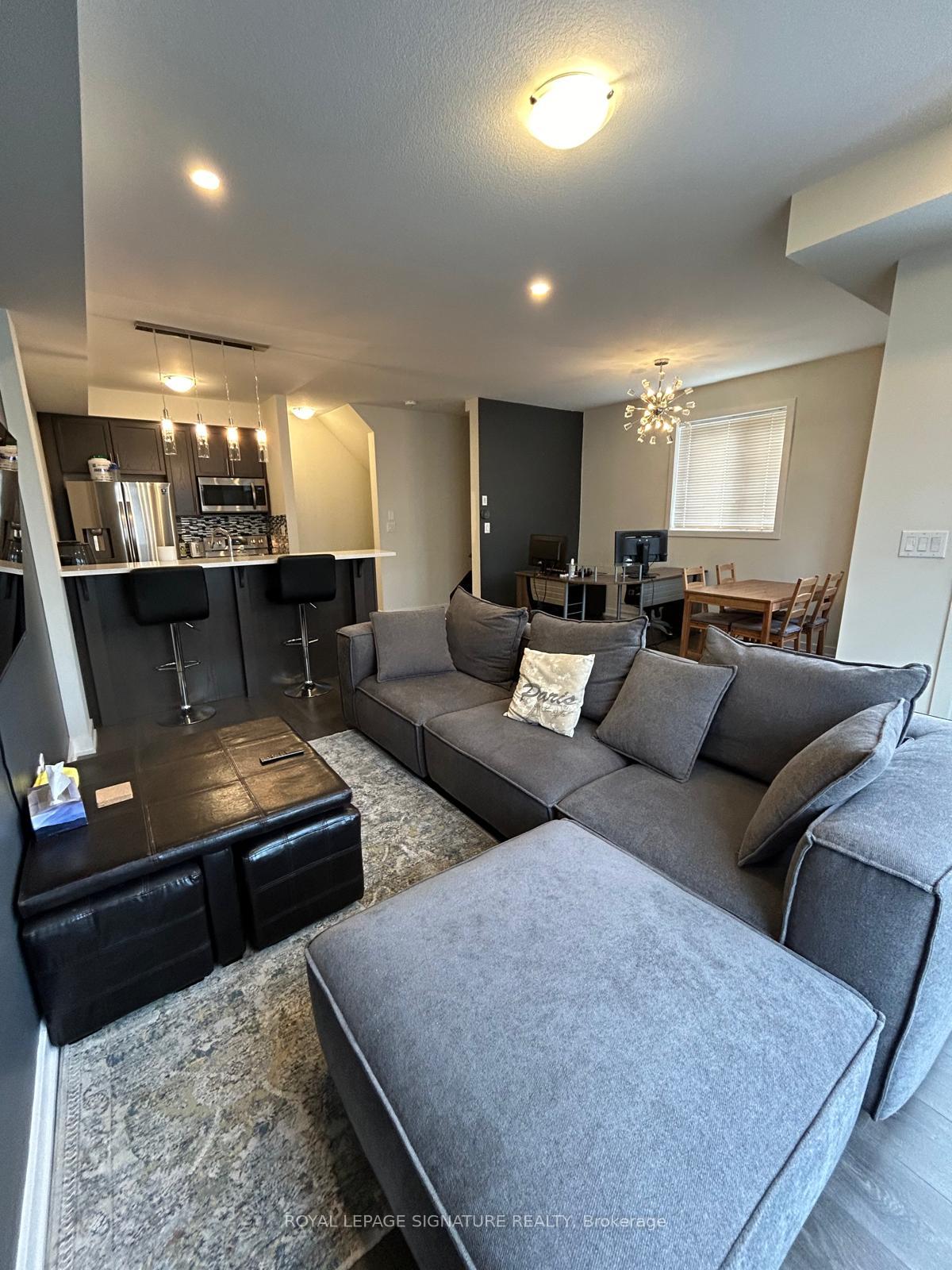 Photo 8 of Unit 92, 590 North Service Road, Hamilton, Stoney Creek — HOMEH