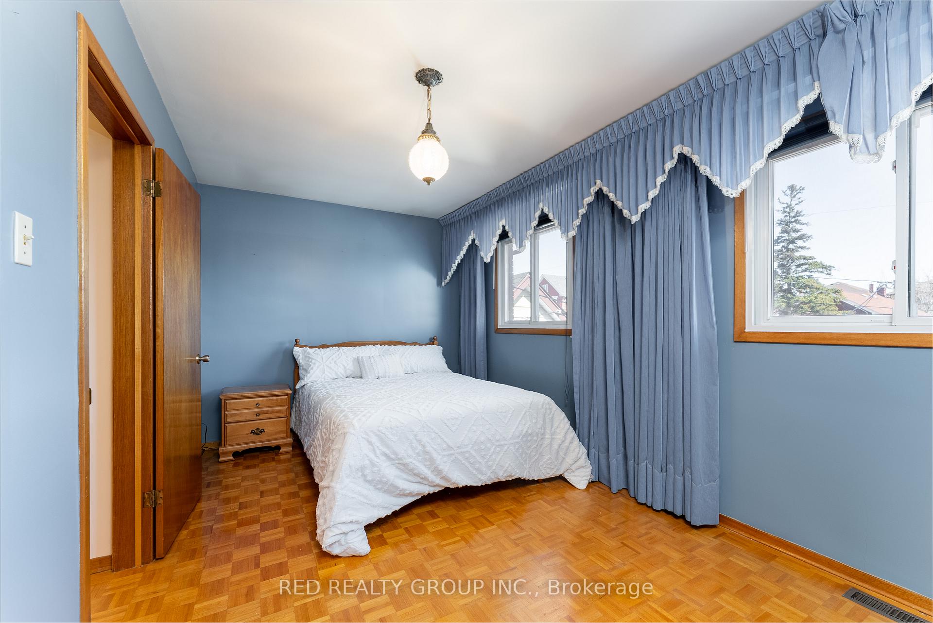 Photo 24 of 532 Westmount Avenue, Toronto, Oakwood Village — HOMEH