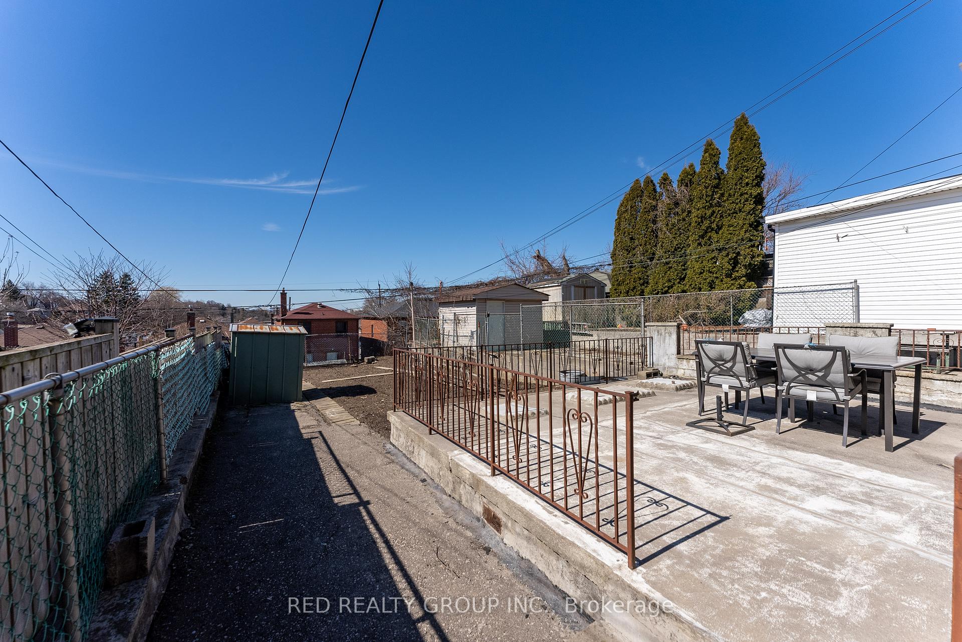 Photo 36 of 532 Westmount Avenue, Toronto, Oakwood Village — HOMEH