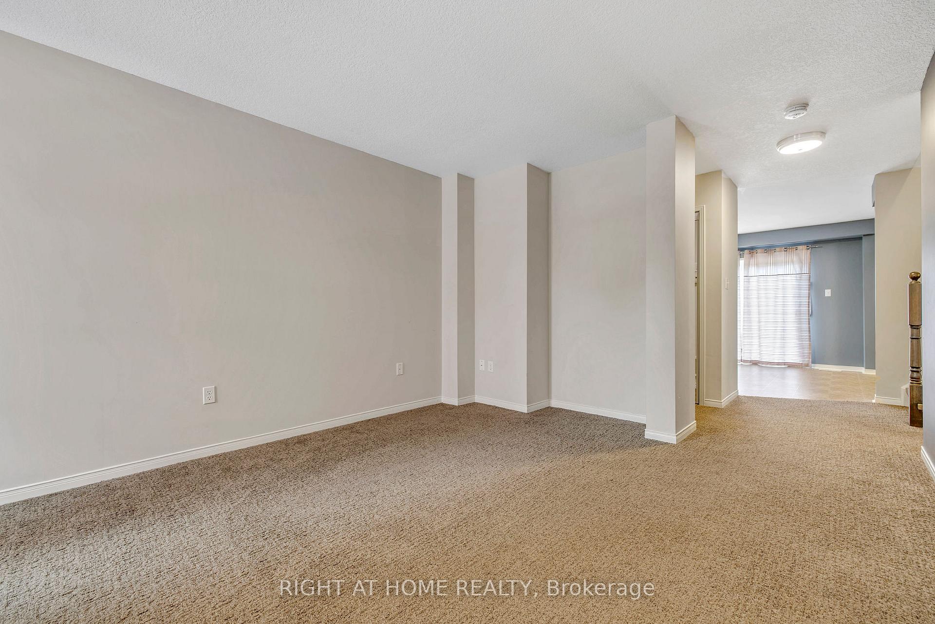 Photo 23 of 80 Powell Drive, Hamilton, Binbrook — HOMEH