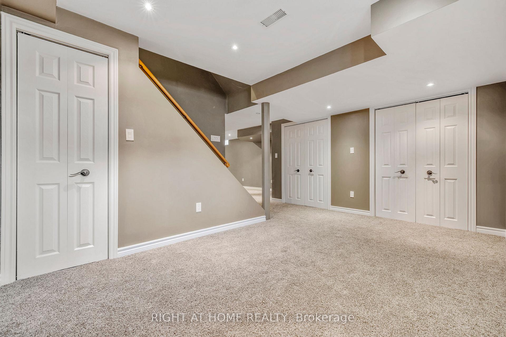 Photo 37 of 80 Powell Drive, Hamilton, Binbrook — HOMEH