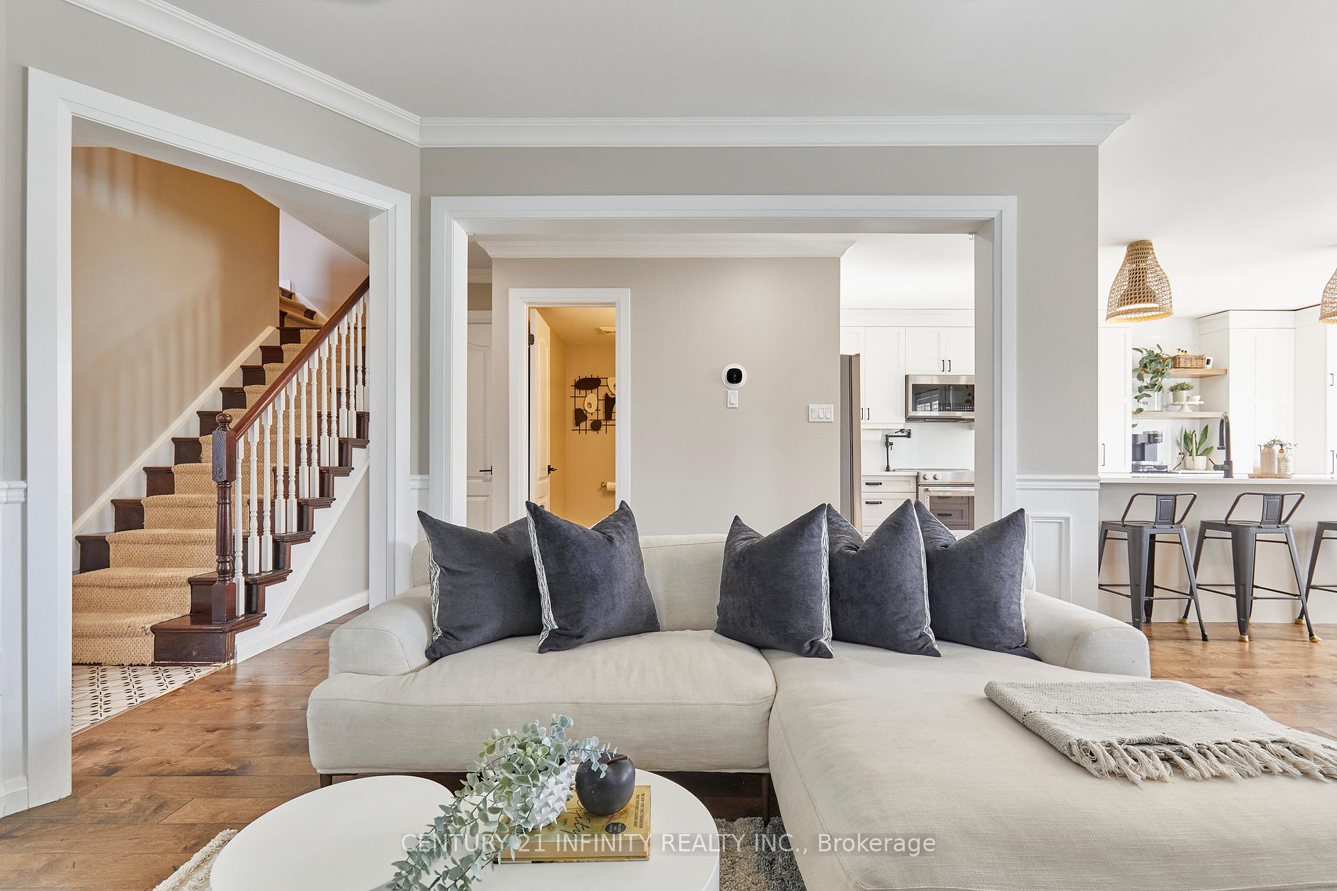Photo 9 of 134 Laking Drive, Clarington, Newcastle — HOMEH