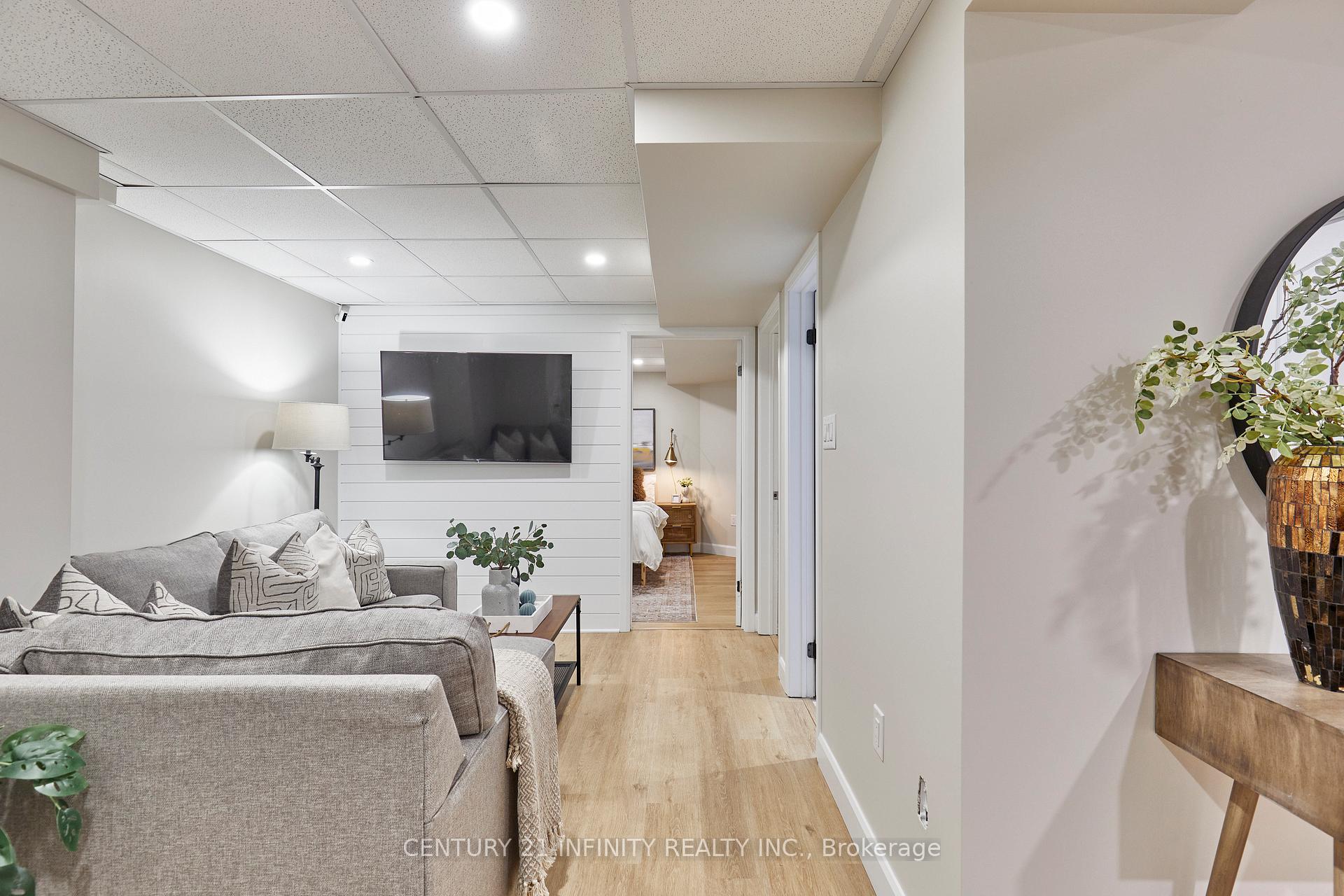 Photo 43 of 134 Laking Drive, Clarington, Newcastle — HOMEH