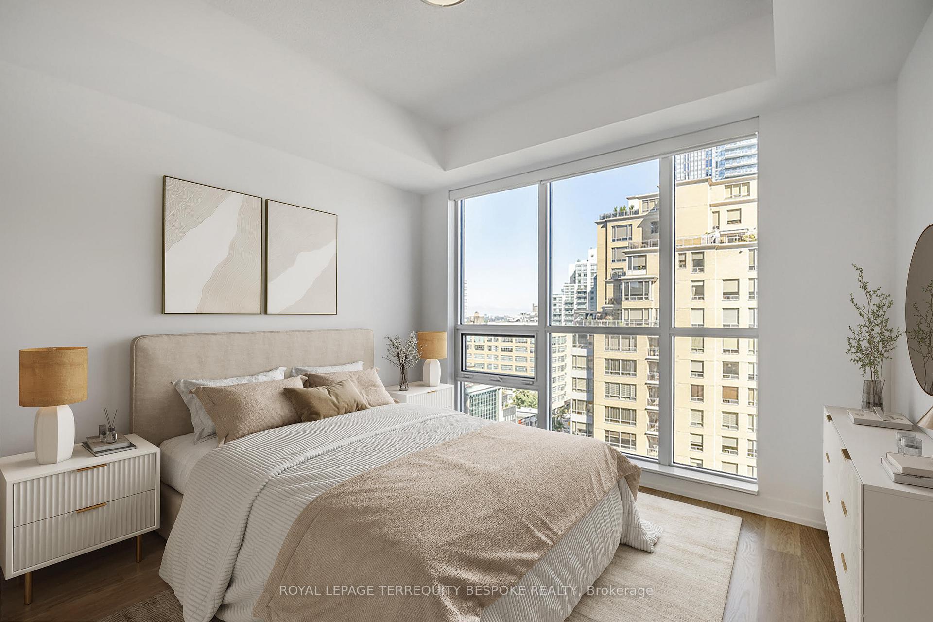 Photo 4 of Unit 1017, 98 Lillian Street, Toronto, Mount Pleasant West — HOMEH