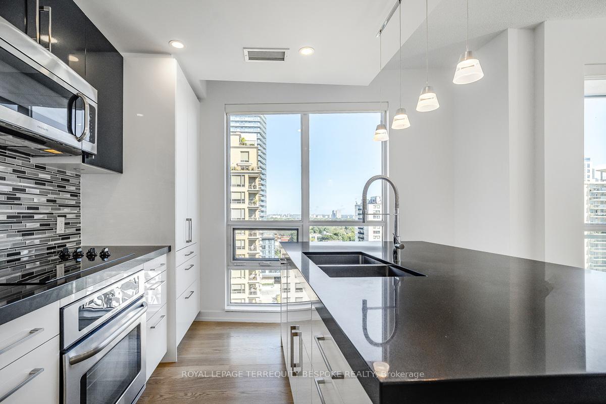 Photo 11 of Unit 1017, 98 Lillian Street, Toronto, Mount Pleasant West — HOMEH