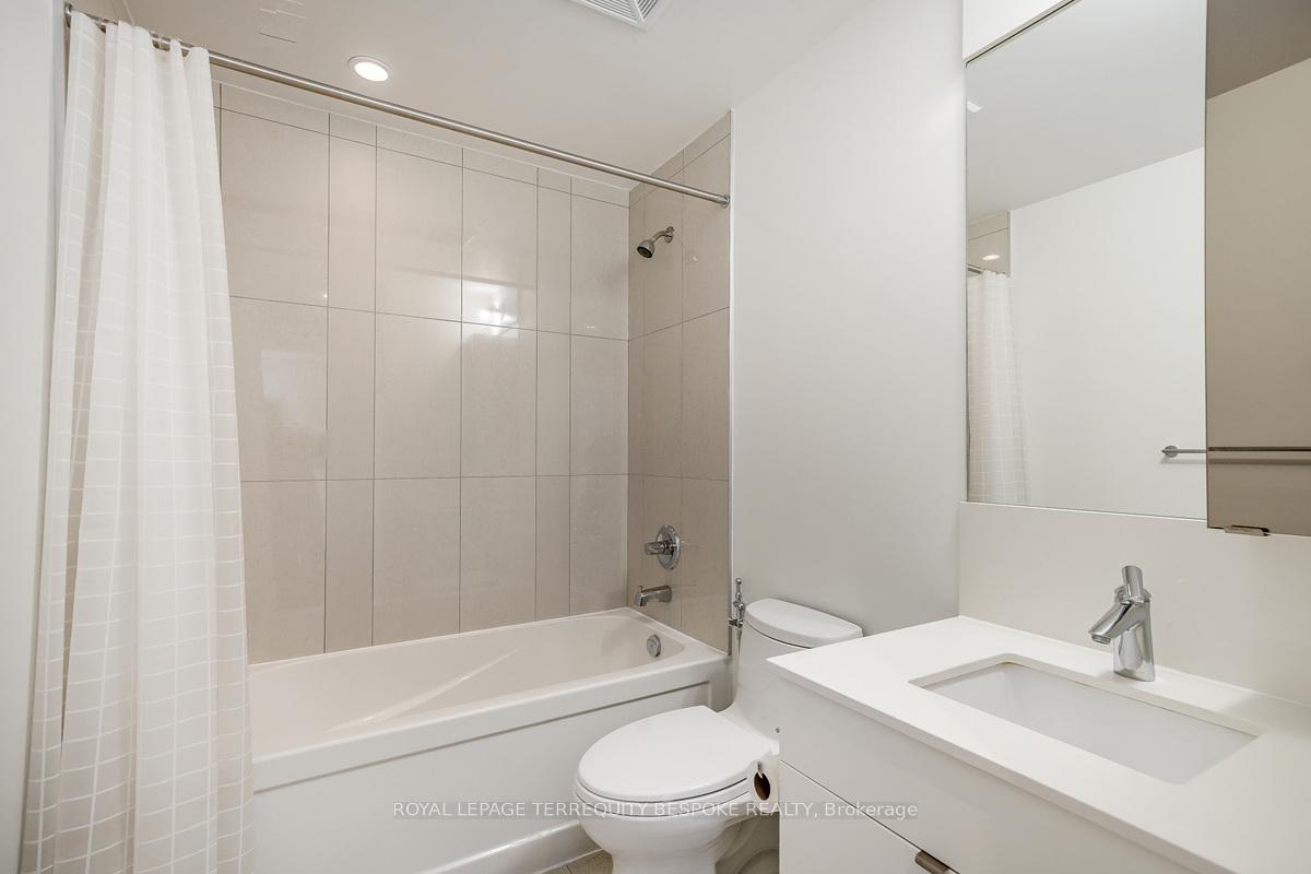 Photo 19 of Unit 1017, 98 Lillian Street, Toronto, Mount Pleasant West — HOMEH