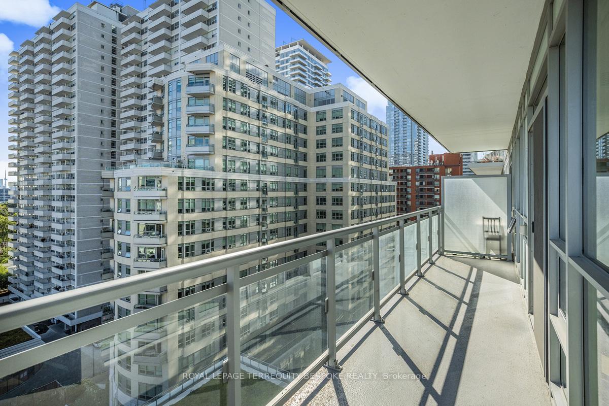 Photo 31 of Unit 1017, 98 Lillian Street, Toronto, Mount Pleasant West — HOMEH