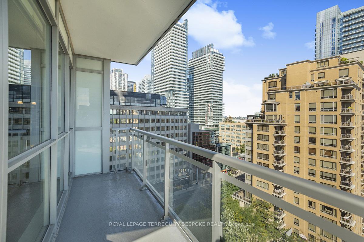 Photo 25 of Unit 1017, 98 Lillian Street, Toronto, Mount Pleasant West — HOMEH