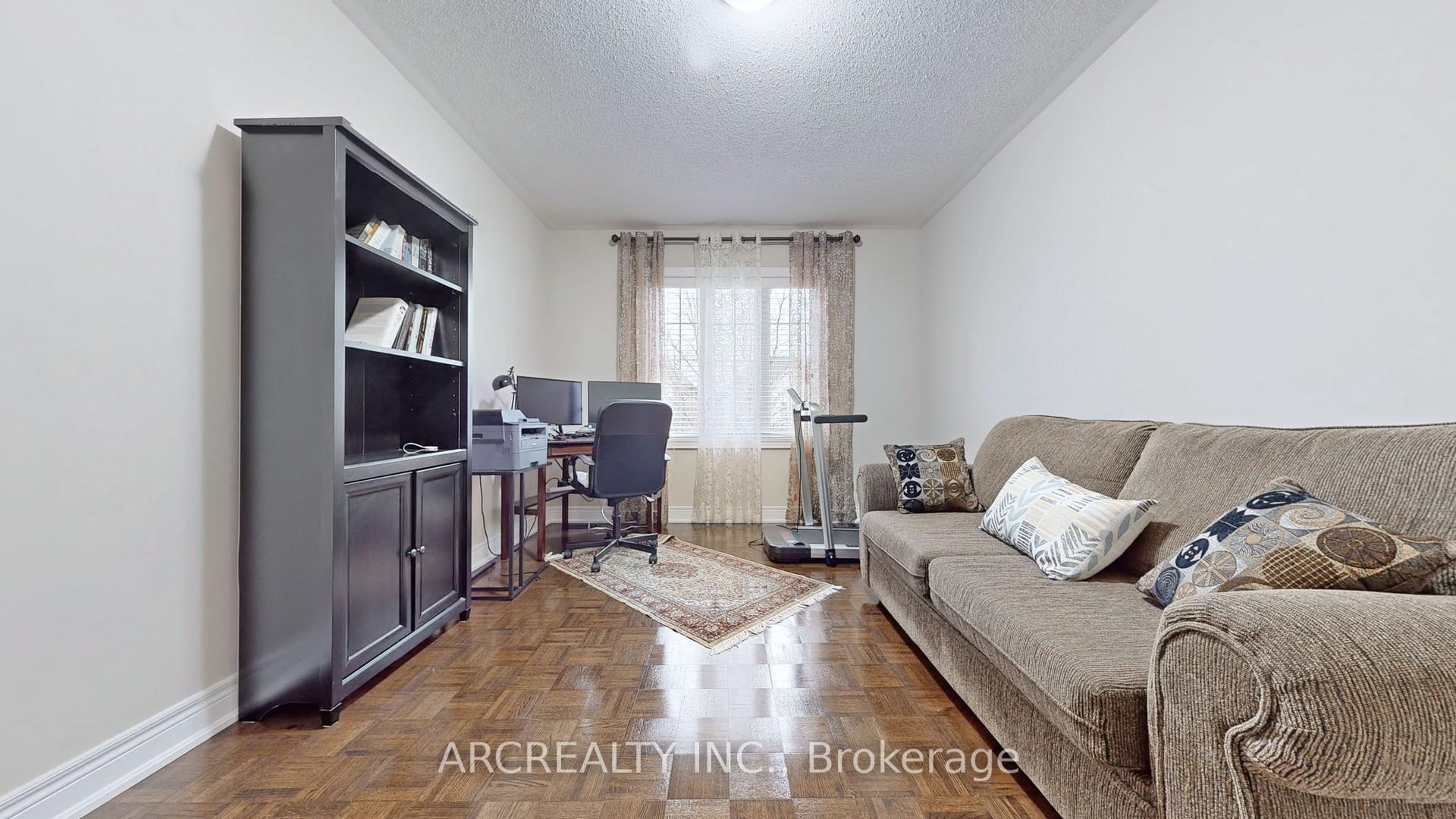 Photo 17 of 96 Isernia Crescent, Vaughan, Vellore Village — HOMEH