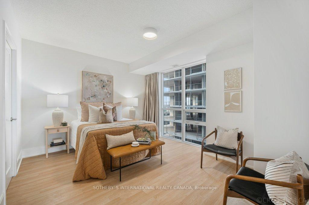 Photo 3 of Unit 1907, 25 Broadway Avenue, Toronto, Mount Pleasant West — HOMEH