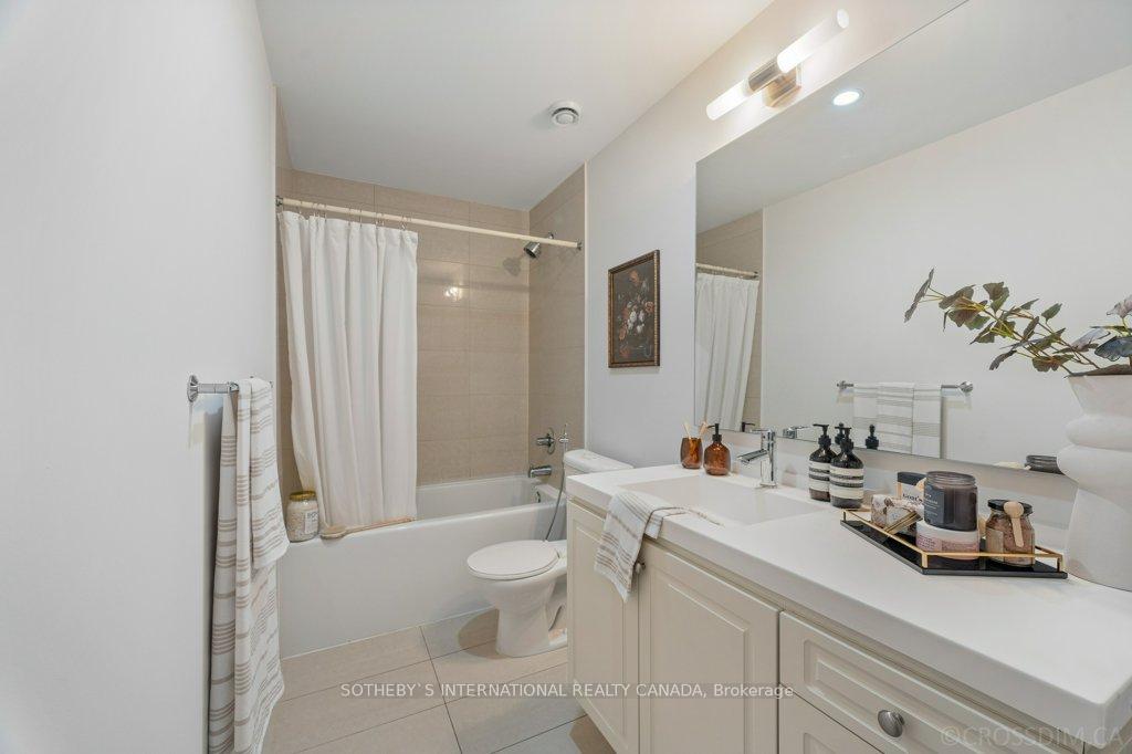 Photo 10 of Unit 1907, 25 Broadway Avenue, Toronto, Mount Pleasant West — HOMEH