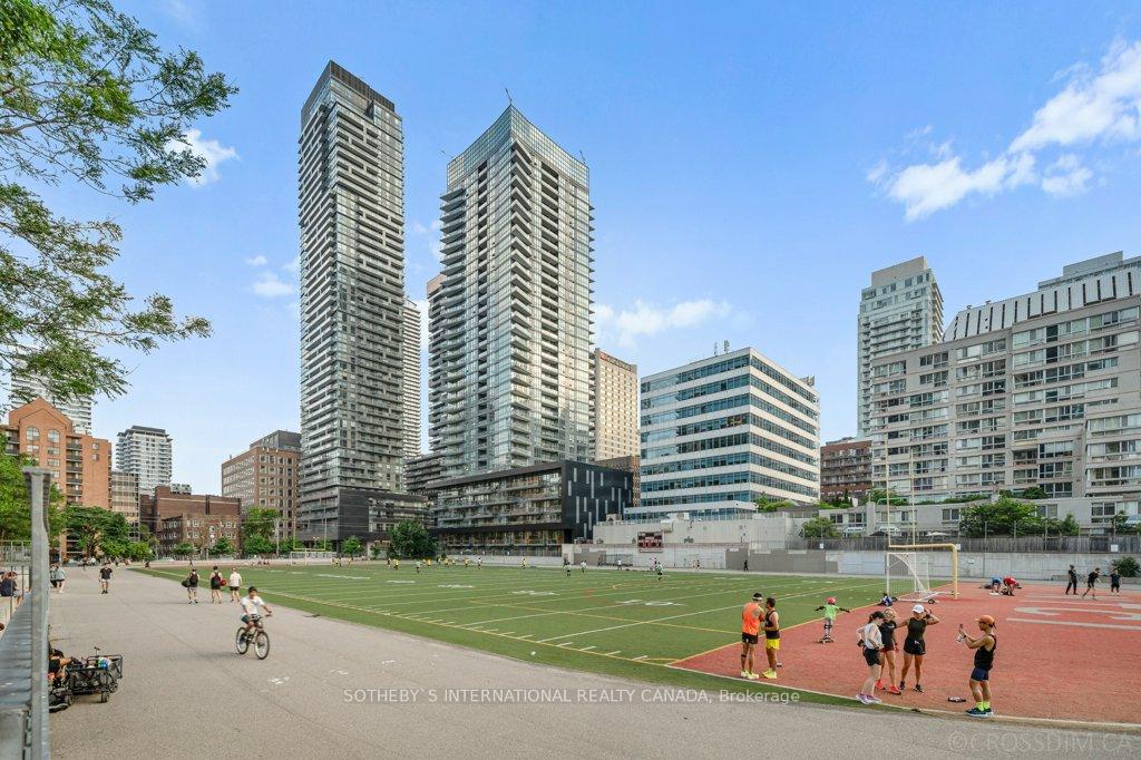 Photo 25 of Unit 1907, 25 Broadway Avenue, Toronto, Mount Pleasant West — HOMEH