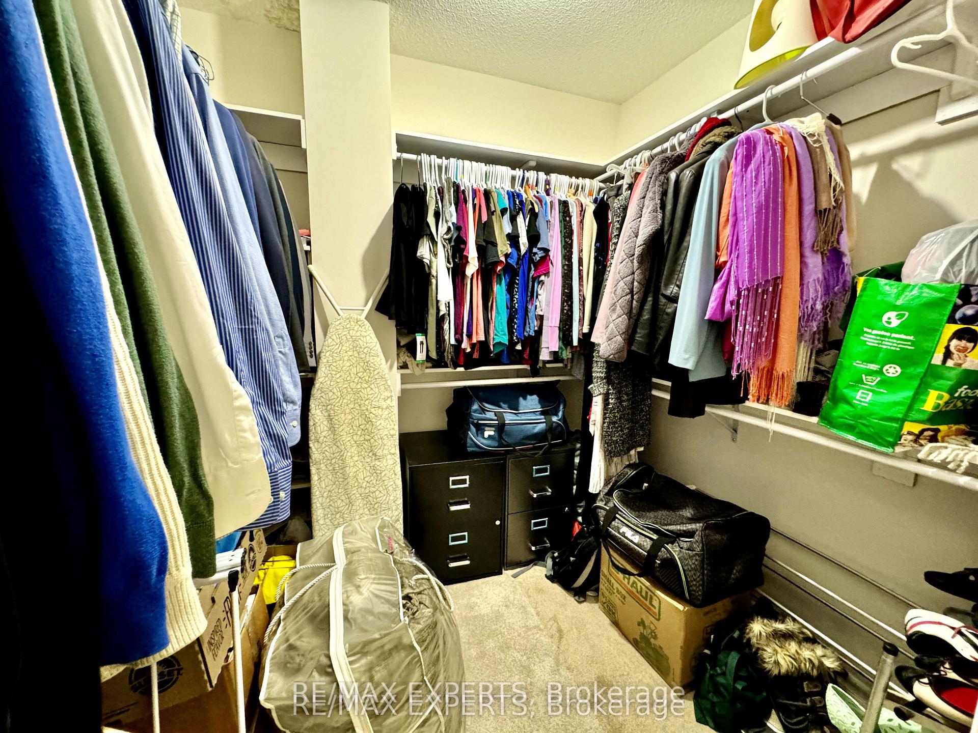 Photo 20 of 23 Kingsridge Road, Barrie, Bayshore — HOMEH