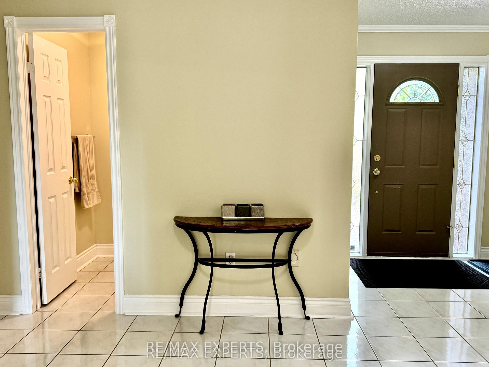 Photo 35 of 23 Kingsridge Road, Barrie, Bayshore — HOMEH