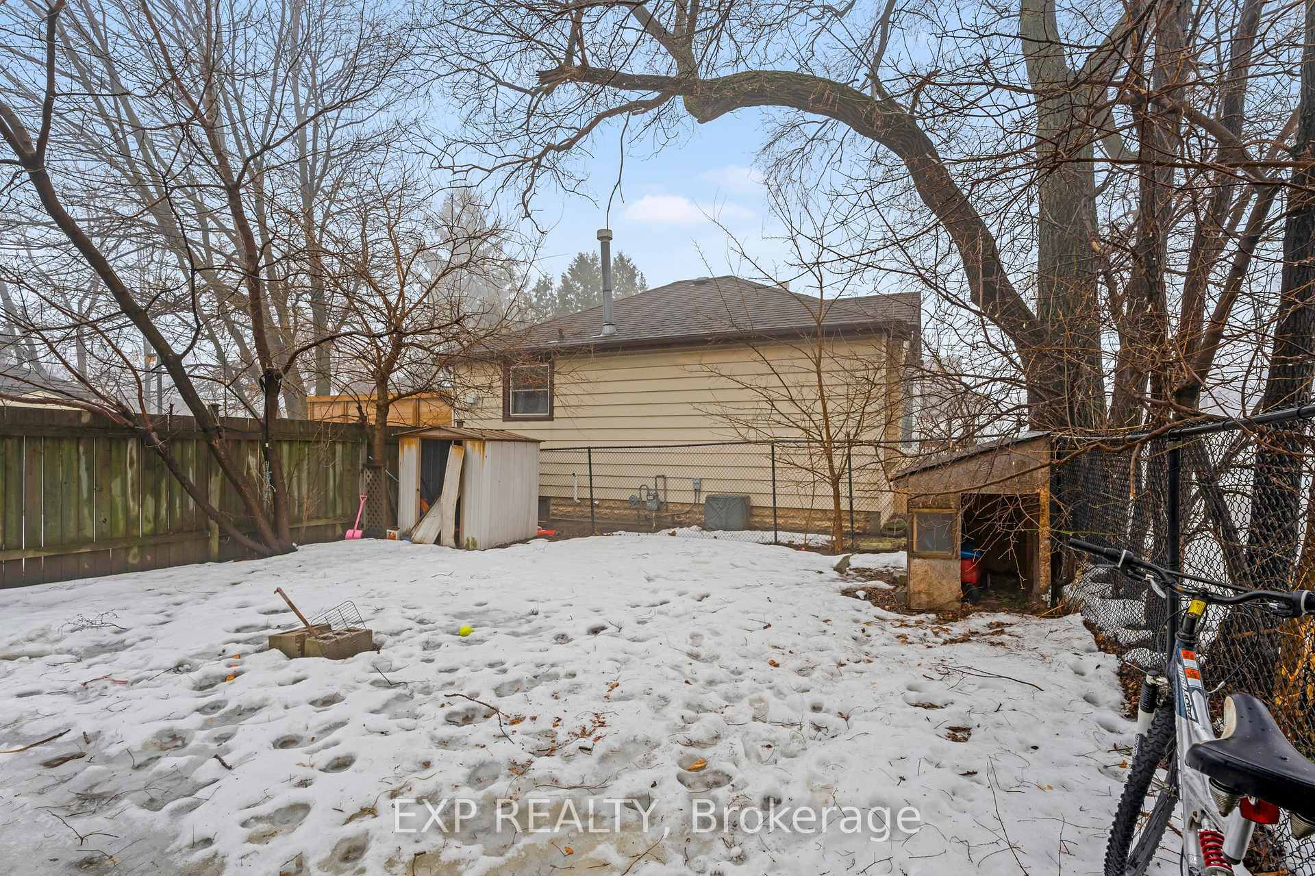 Photo 24 of 900 Concession Street S, Hamilton, Raleigh — HOMEH