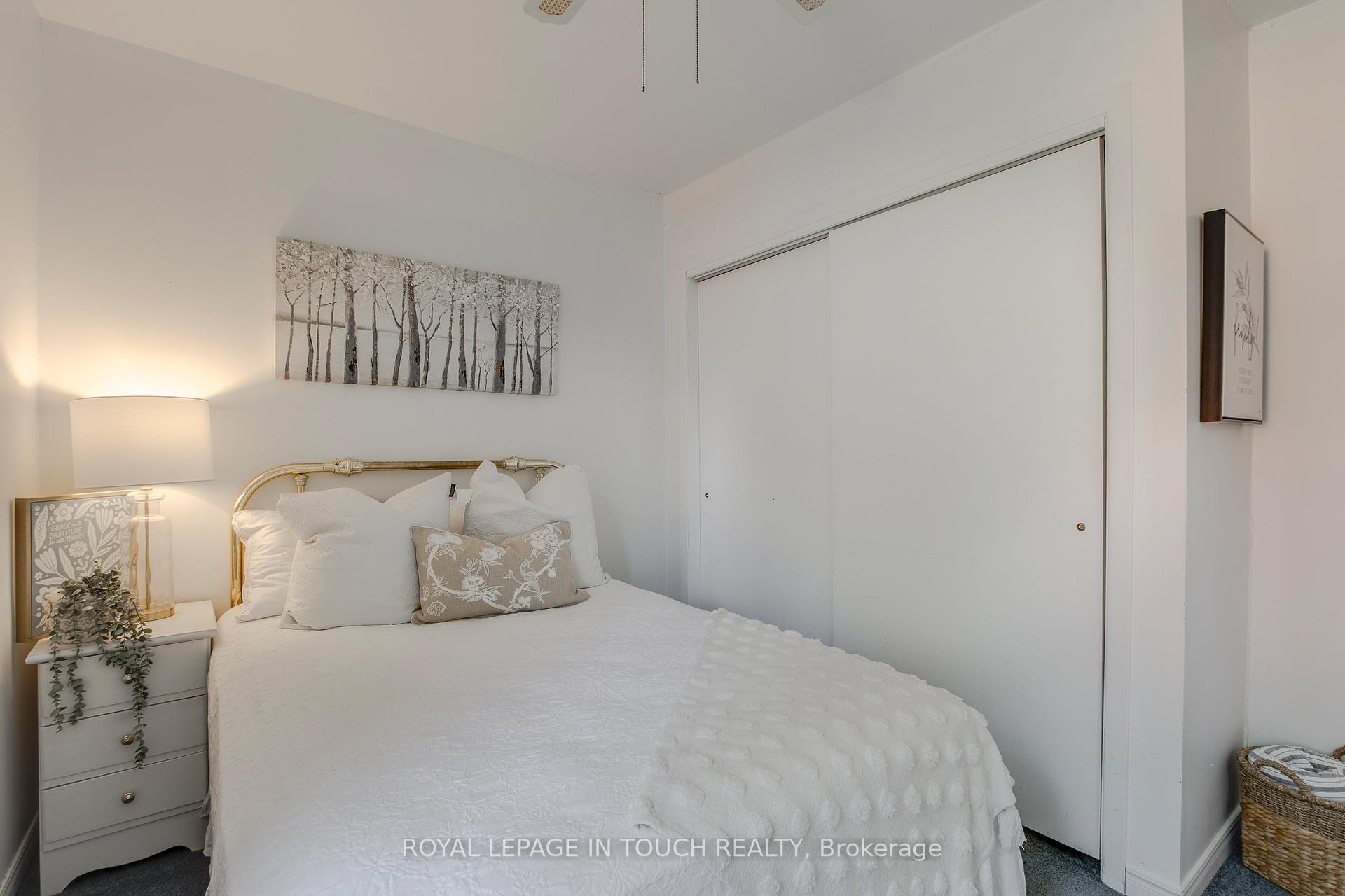Photo 7 of 17 Edward Street, Penetanguishene — HOMEH