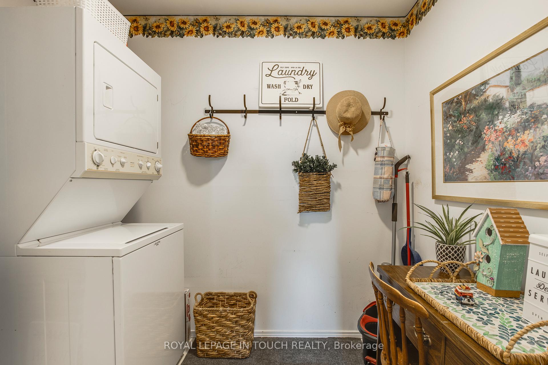Photo 32 of 17 Edward Street, Penetanguishene — HOMEH