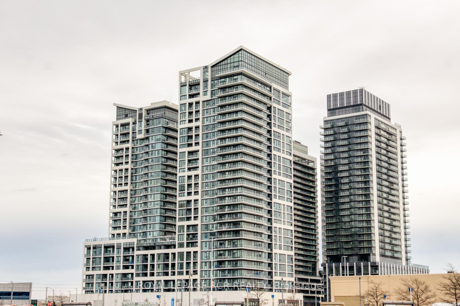 Photo 7 of Unit 425, 9000 Jane Street, Vaughan, Vellore Village — HOMEH