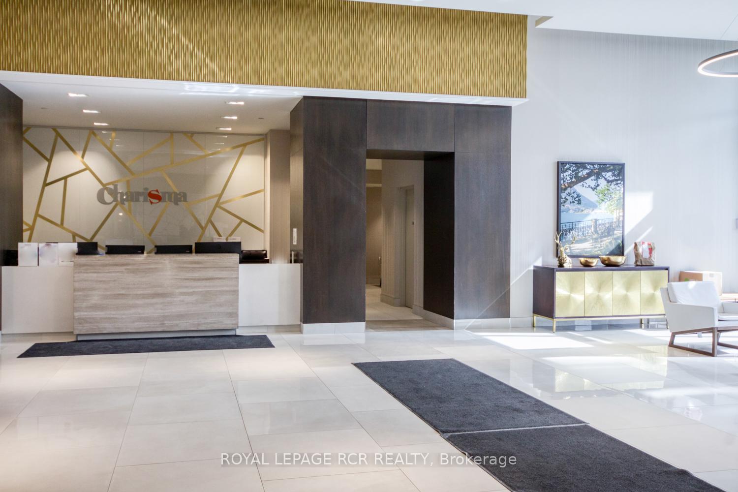 Photo 4 of Unit 425, 9000 Jane Street, Vaughan, Vellore Village — HOMEH