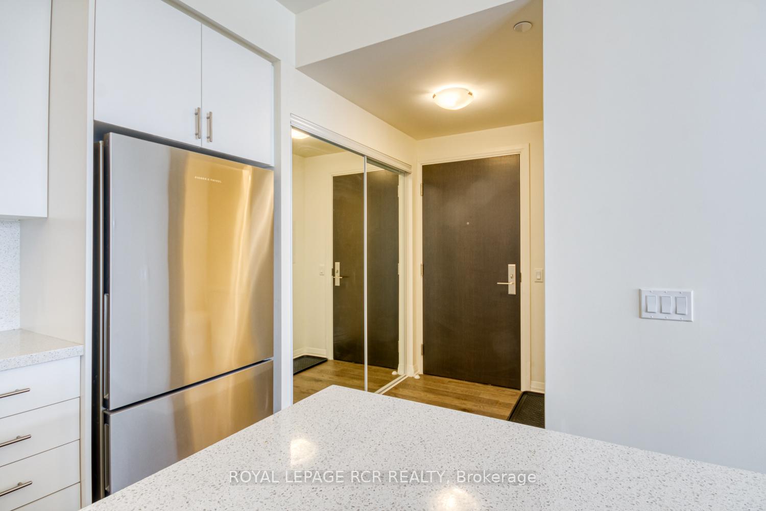 Photo 8 of Unit 425, 9000 Jane Street, Vaughan, Vellore Village — HOMEH