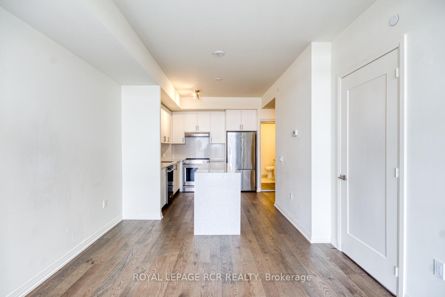Photo 9 of Unit 425, 9000 Jane Street, Vaughan, Vellore Village — HOMEH
