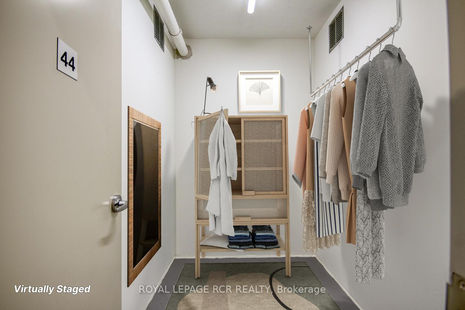 Photo 18 of Unit 425, 9000 Jane Street, Vaughan, Vellore Village — HOMEH