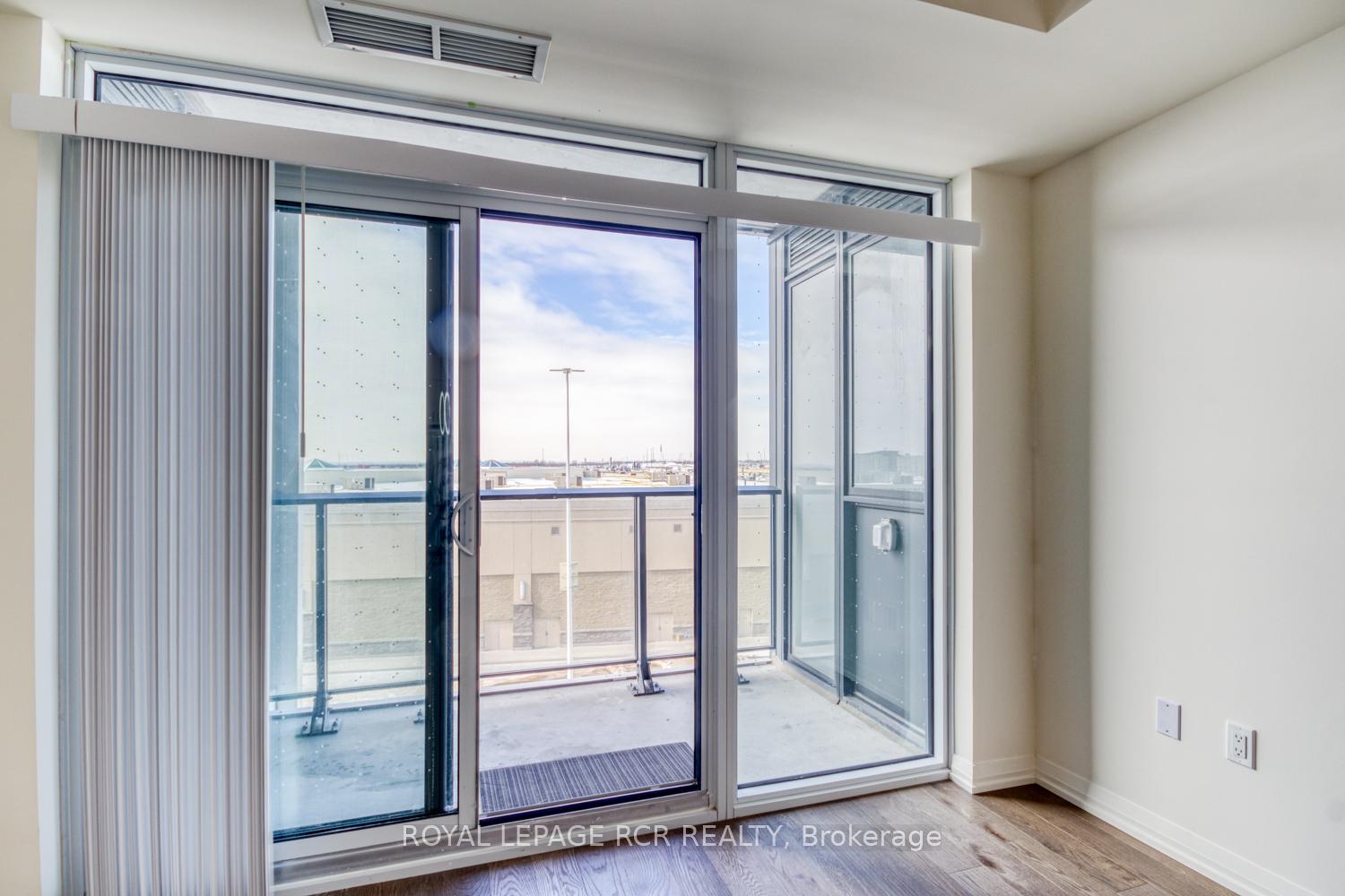 Photo 12 of Unit 425, 9000 Jane Street, Vaughan, Vellore Village — HOMEH