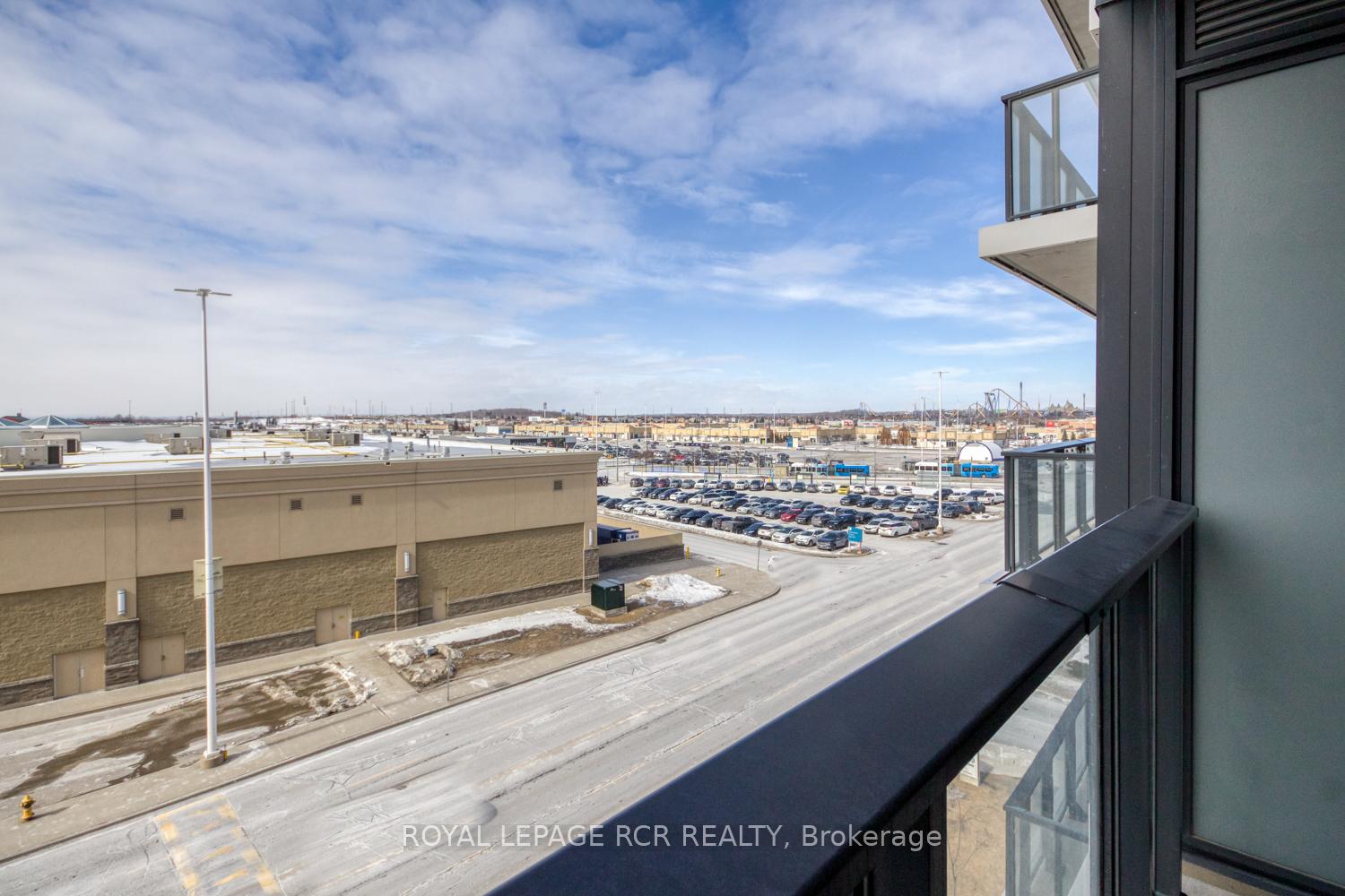 Photo 21 of Unit 425, 9000 Jane Street, Vaughan, Vellore Village — HOMEH
