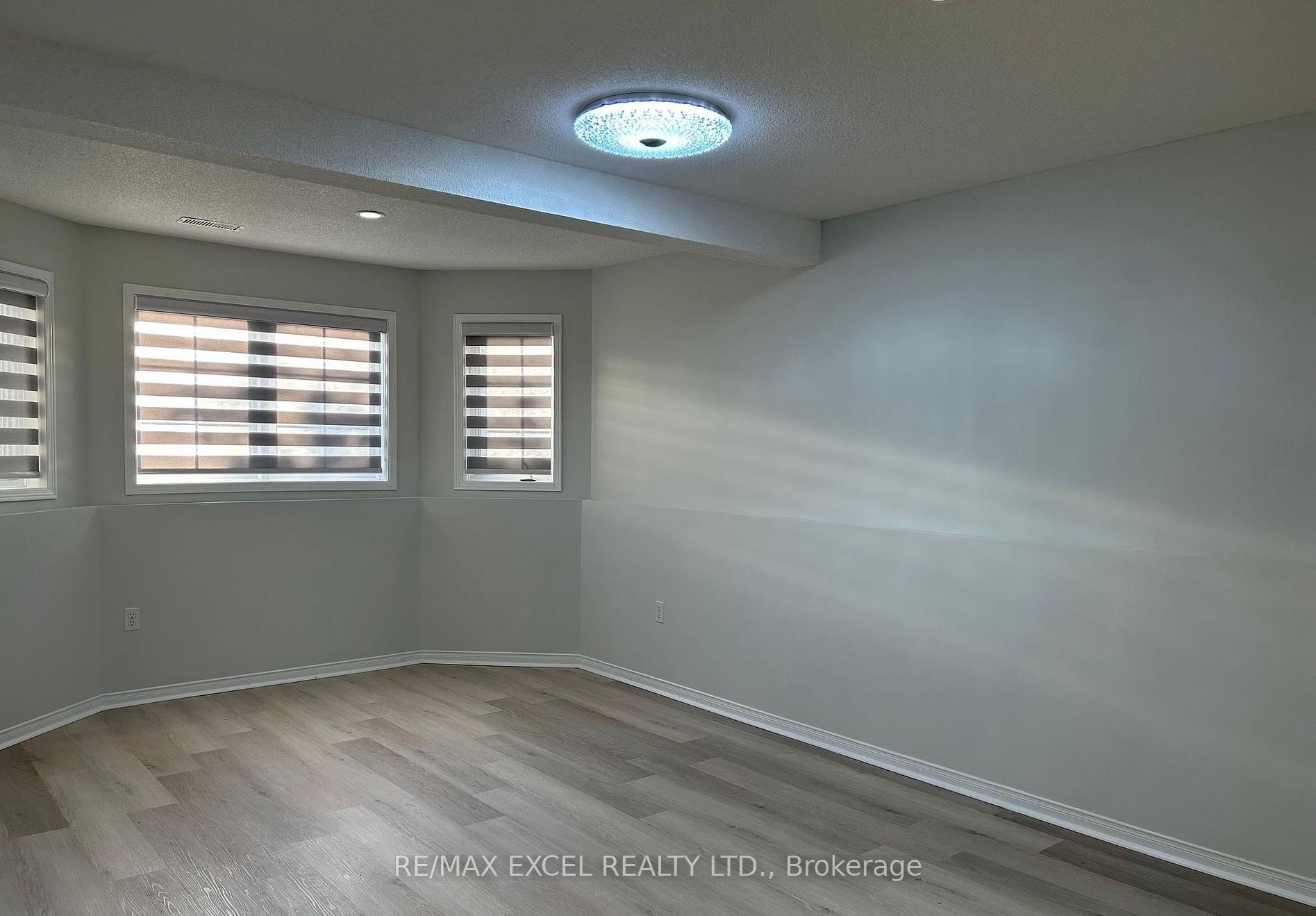 Photo 11 of Unit upper, 265 Johnson Street, Barrie, Georgian Drive — HOMEH