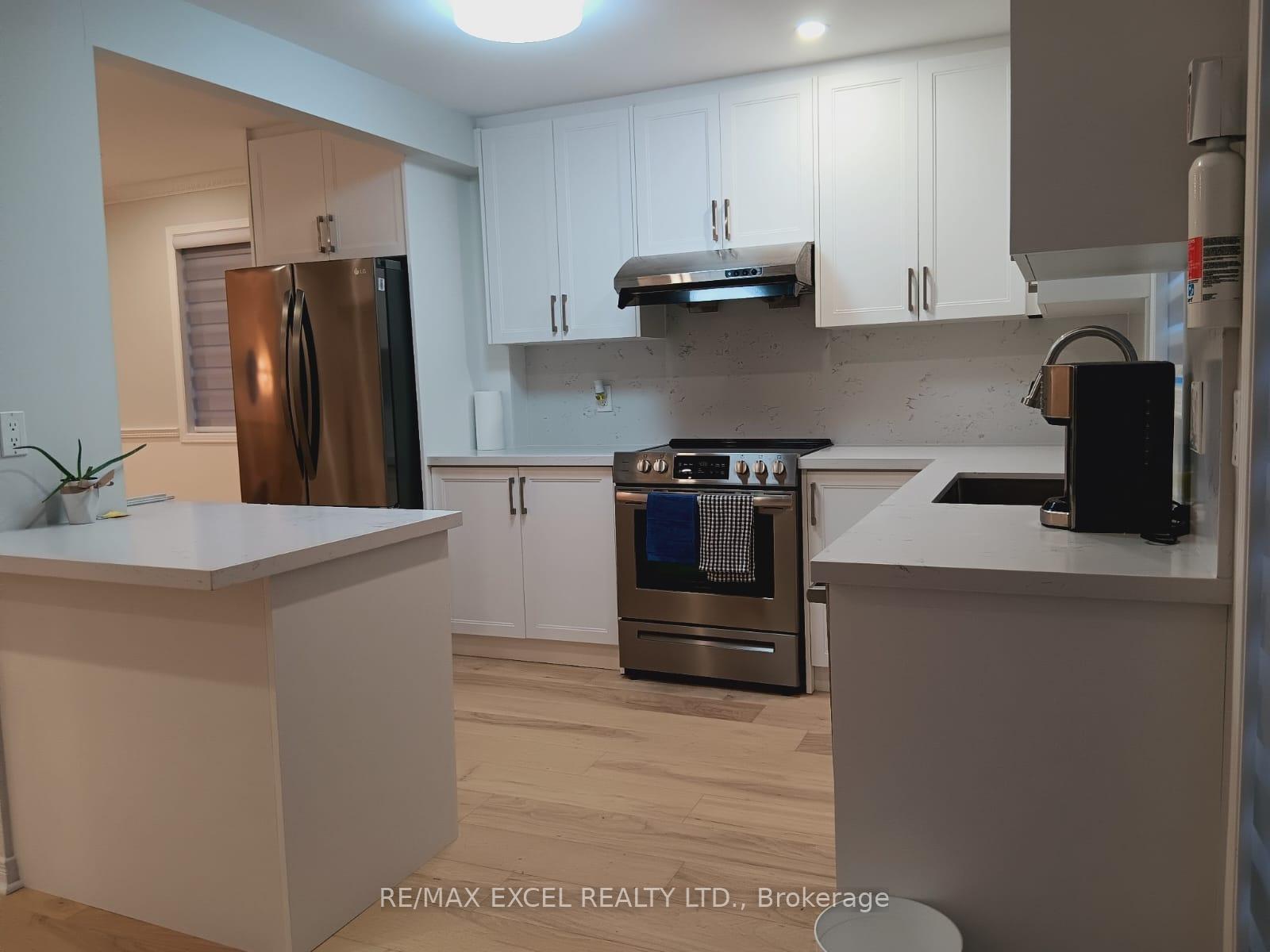 Photo 15 of Unit upper, 265 Johnson Street, Barrie, Georgian Drive — HOMEH