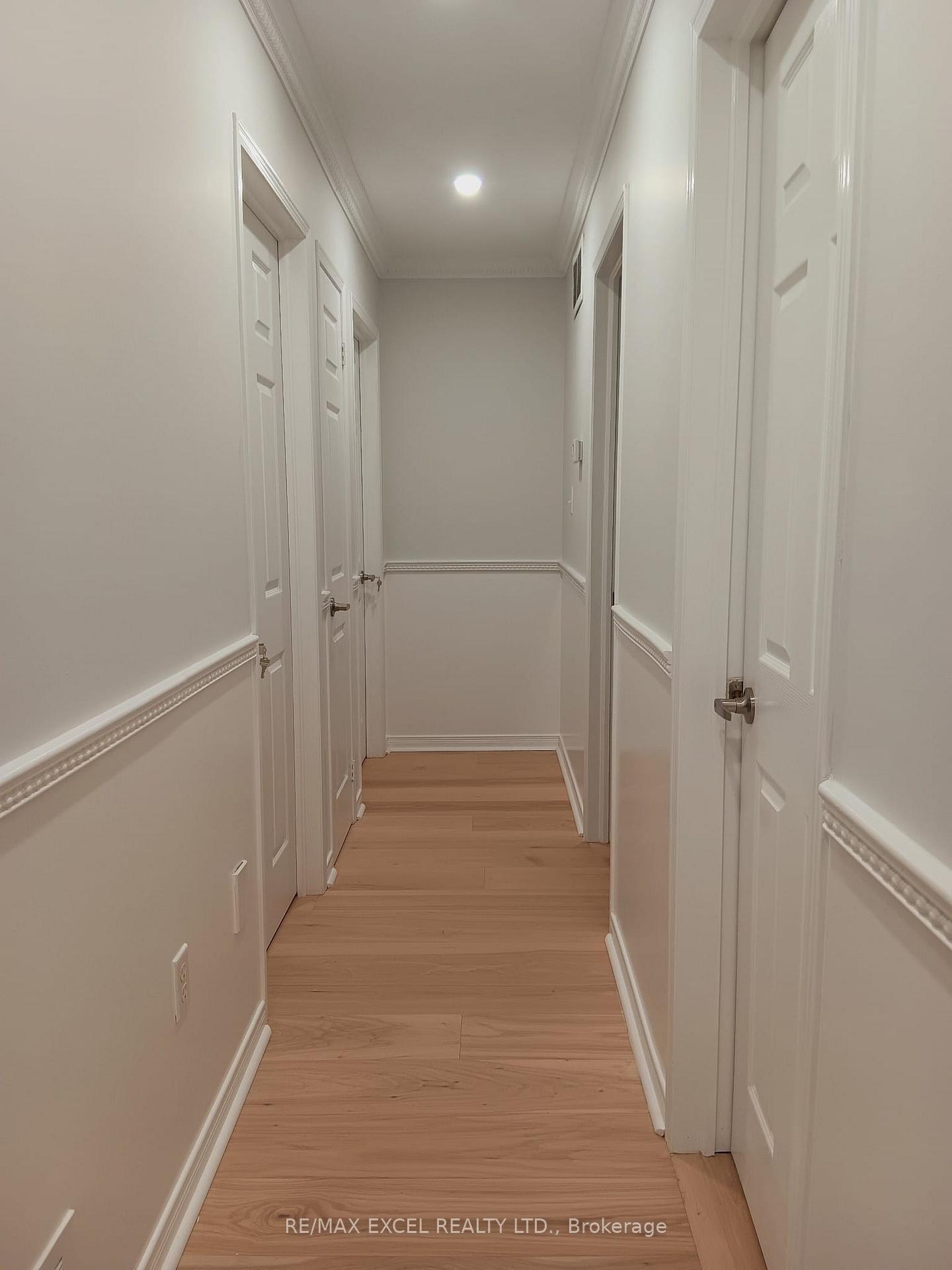 Photo 23 of Unit upper, 265 Johnson Street, Barrie, Georgian Drive — HOMEH