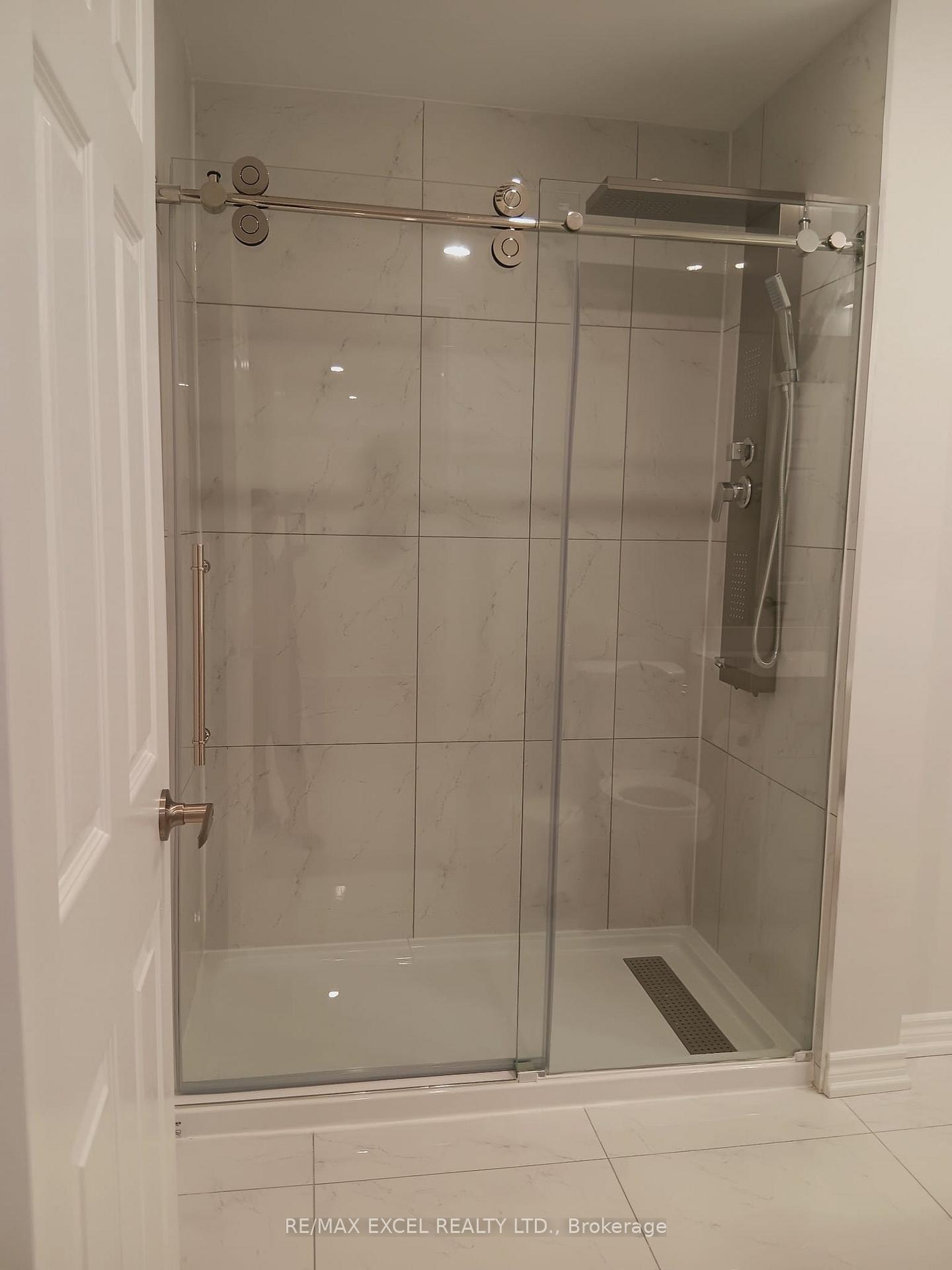 Photo 19 of Unit upper, 265 Johnson Street, Barrie, Georgian Drive — HOMEH