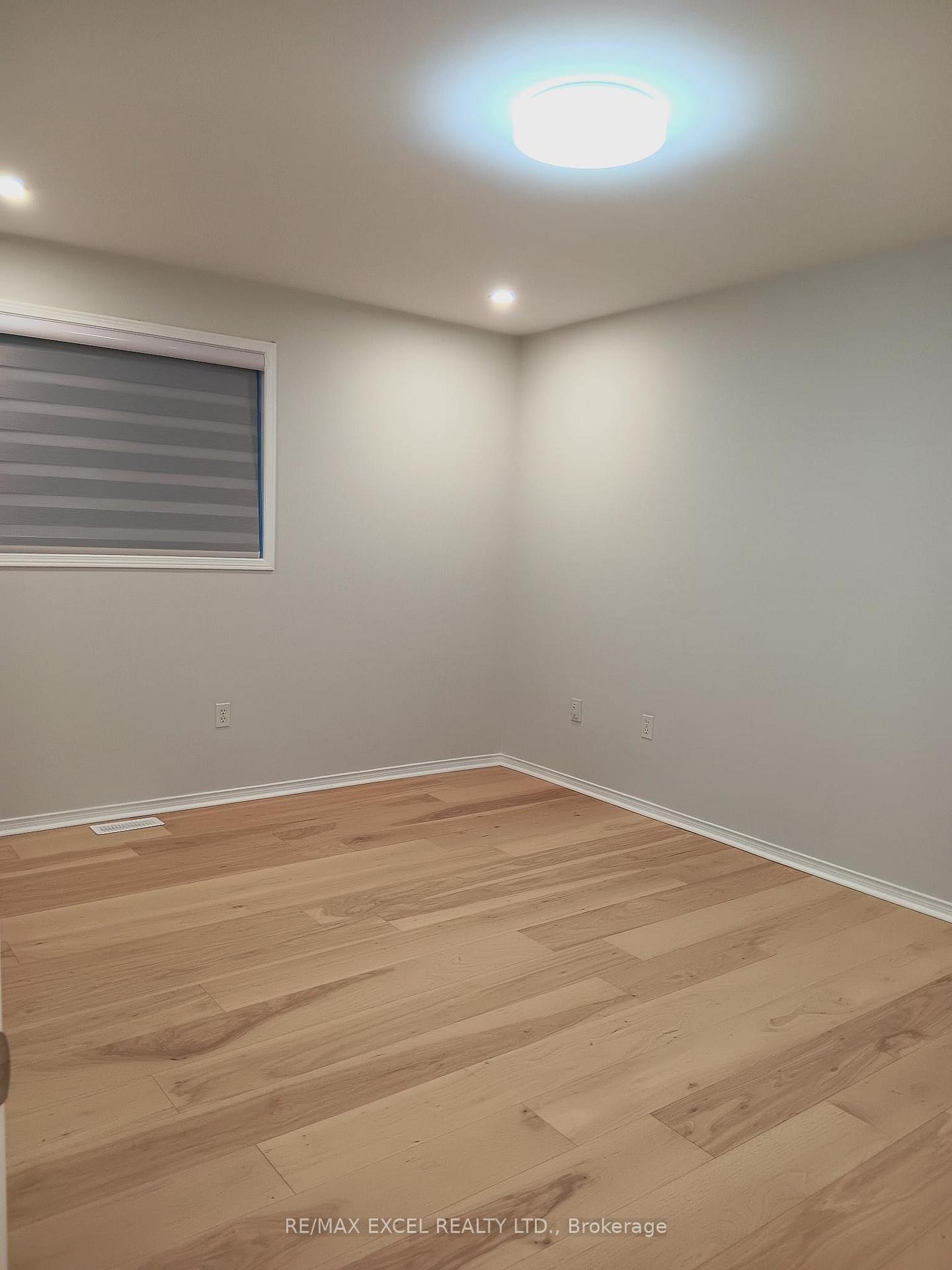 Photo 21 of Unit upper, 265 Johnson Street, Barrie, Georgian Drive — HOMEH