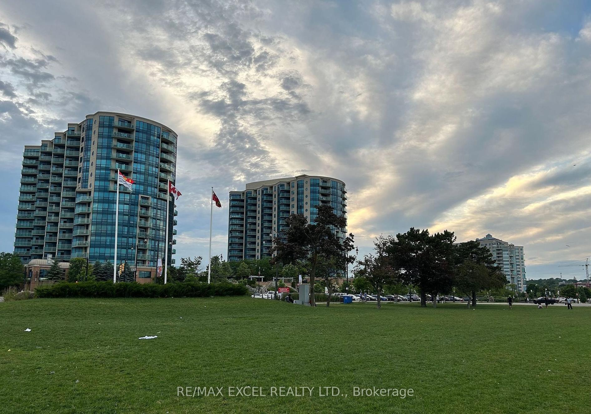 Photo 25 of Unit upper, 265 Johnson Street, Barrie, Georgian Drive — HOMEH