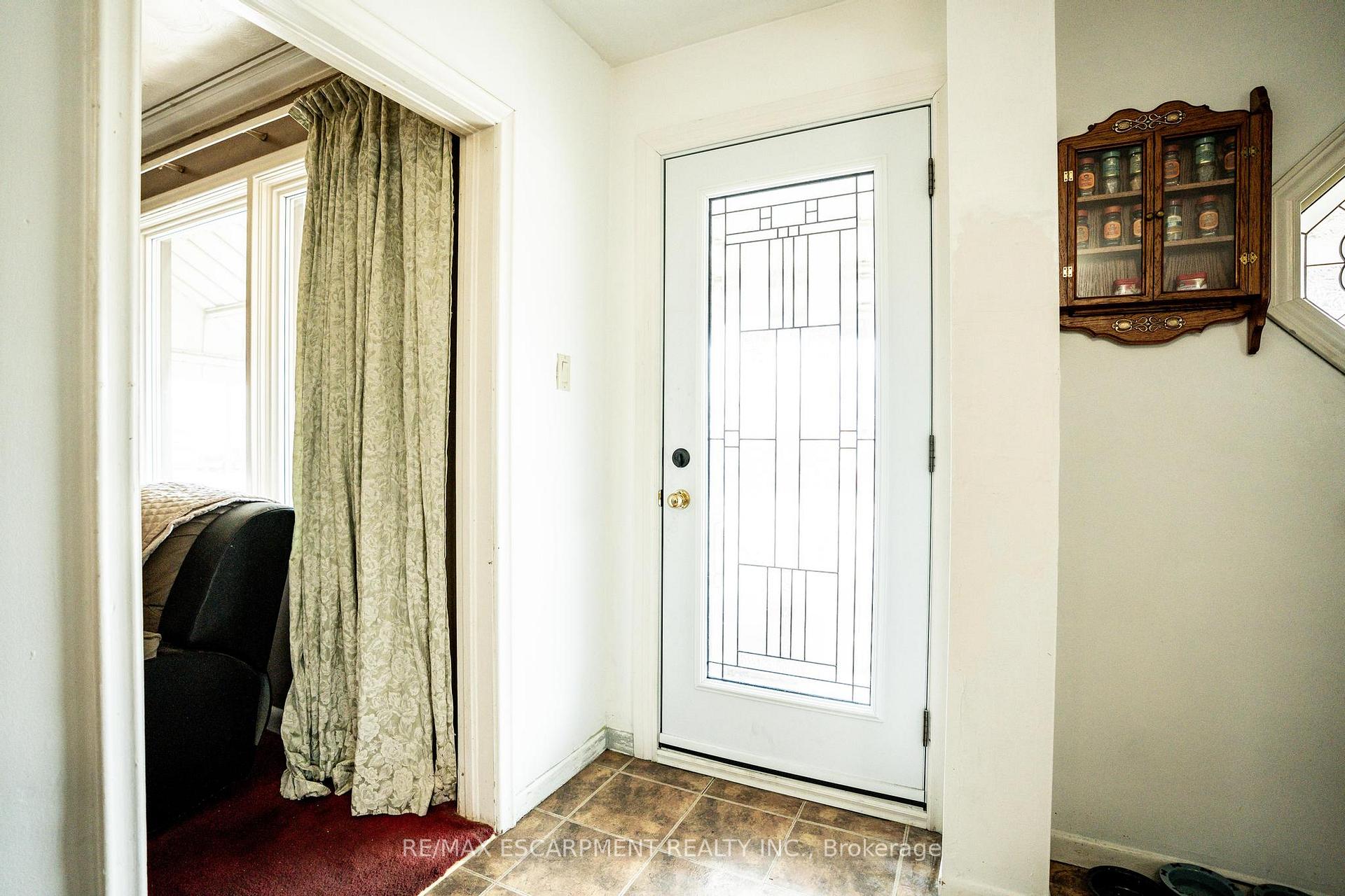Photo 11 of 21 Shynal Avenue, Hamilton, Parkview — HOMEH